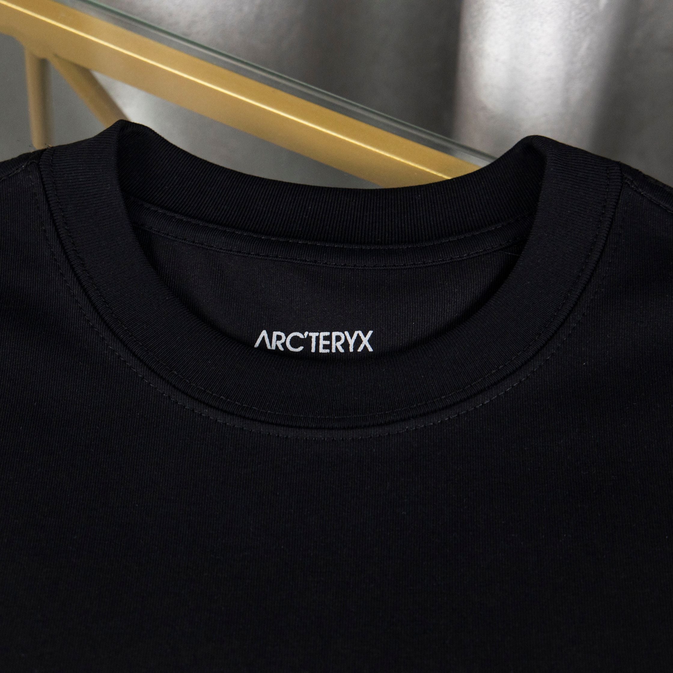 LuxluxHouse Best Quality Clothes T-shirt Arcteryx