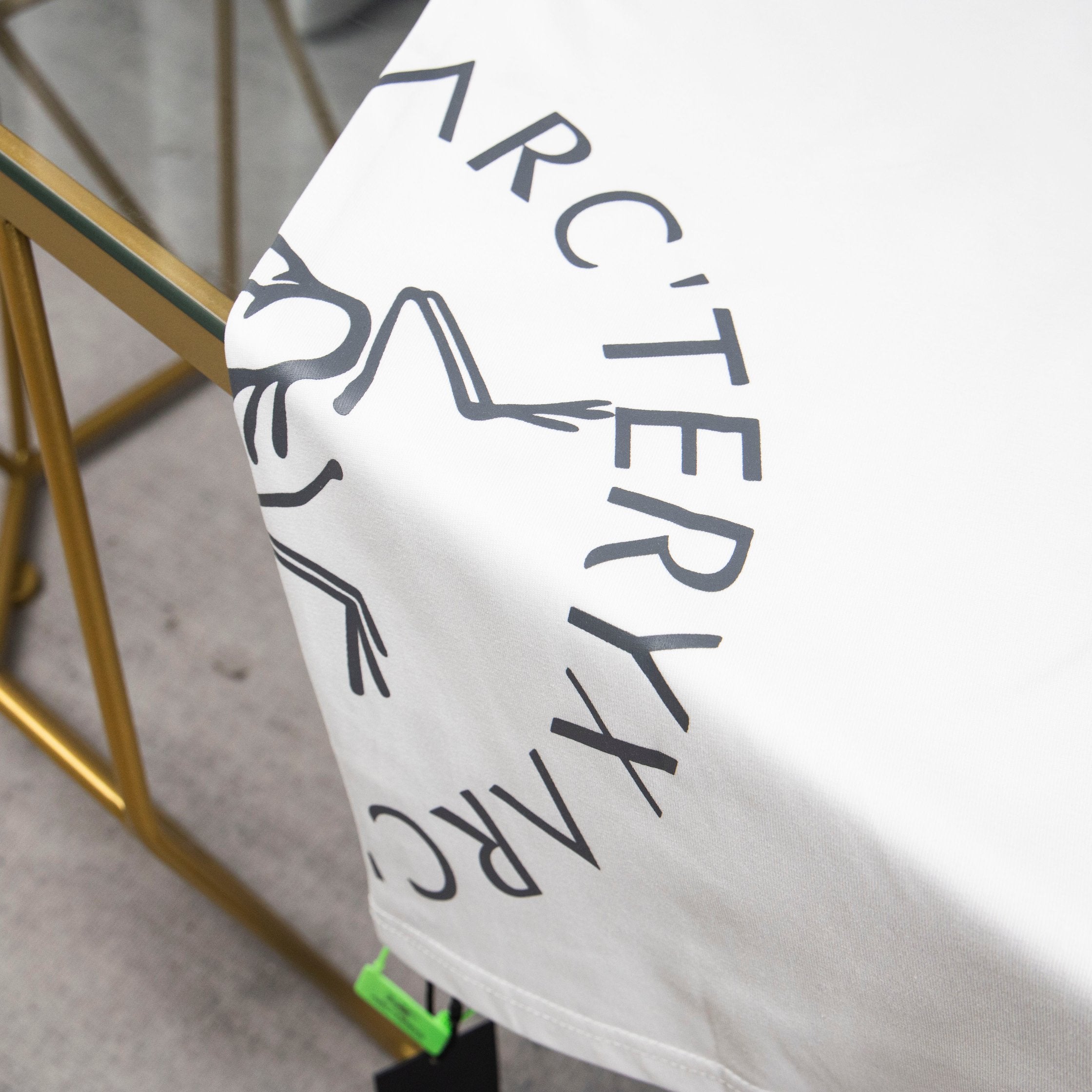 LuxluxHouse Best Quality Clothes T-shirt Arcteryx