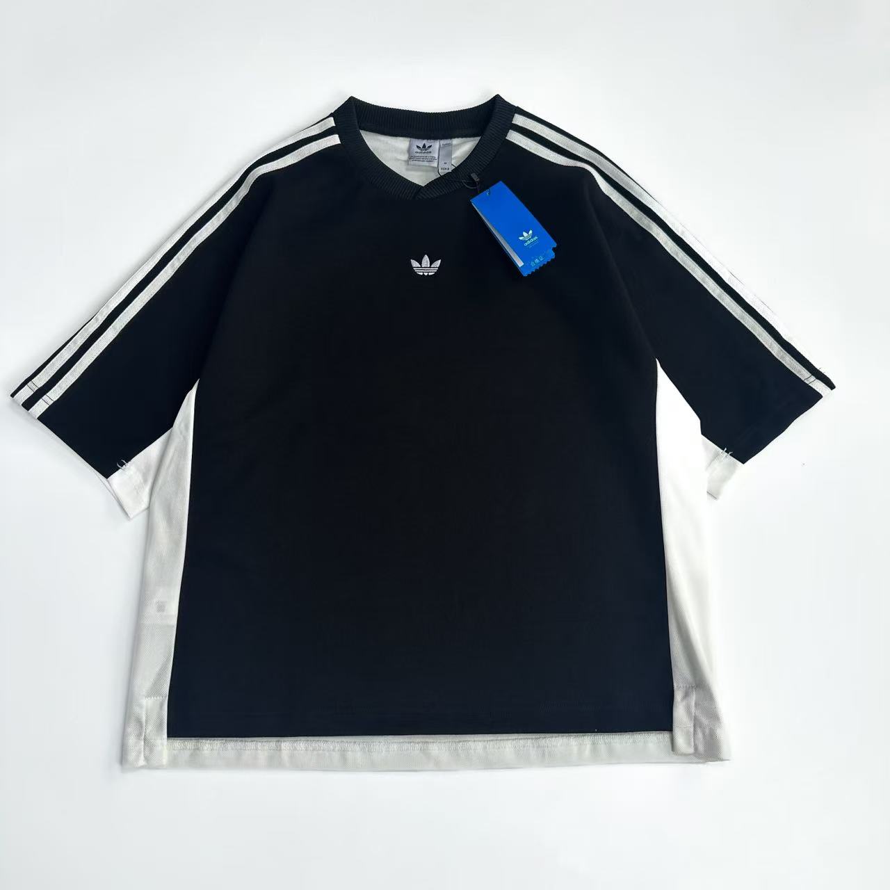 LuxluxHouse Best Quality Clothes Adidas T-shirt