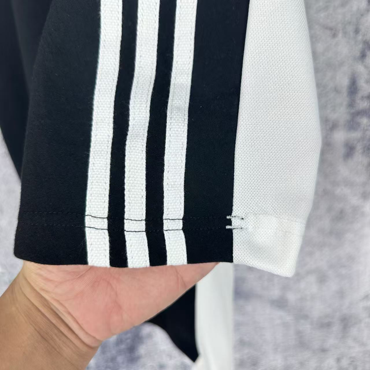 LuxluxHouse Best Quality Clothes Adidas T-shirt