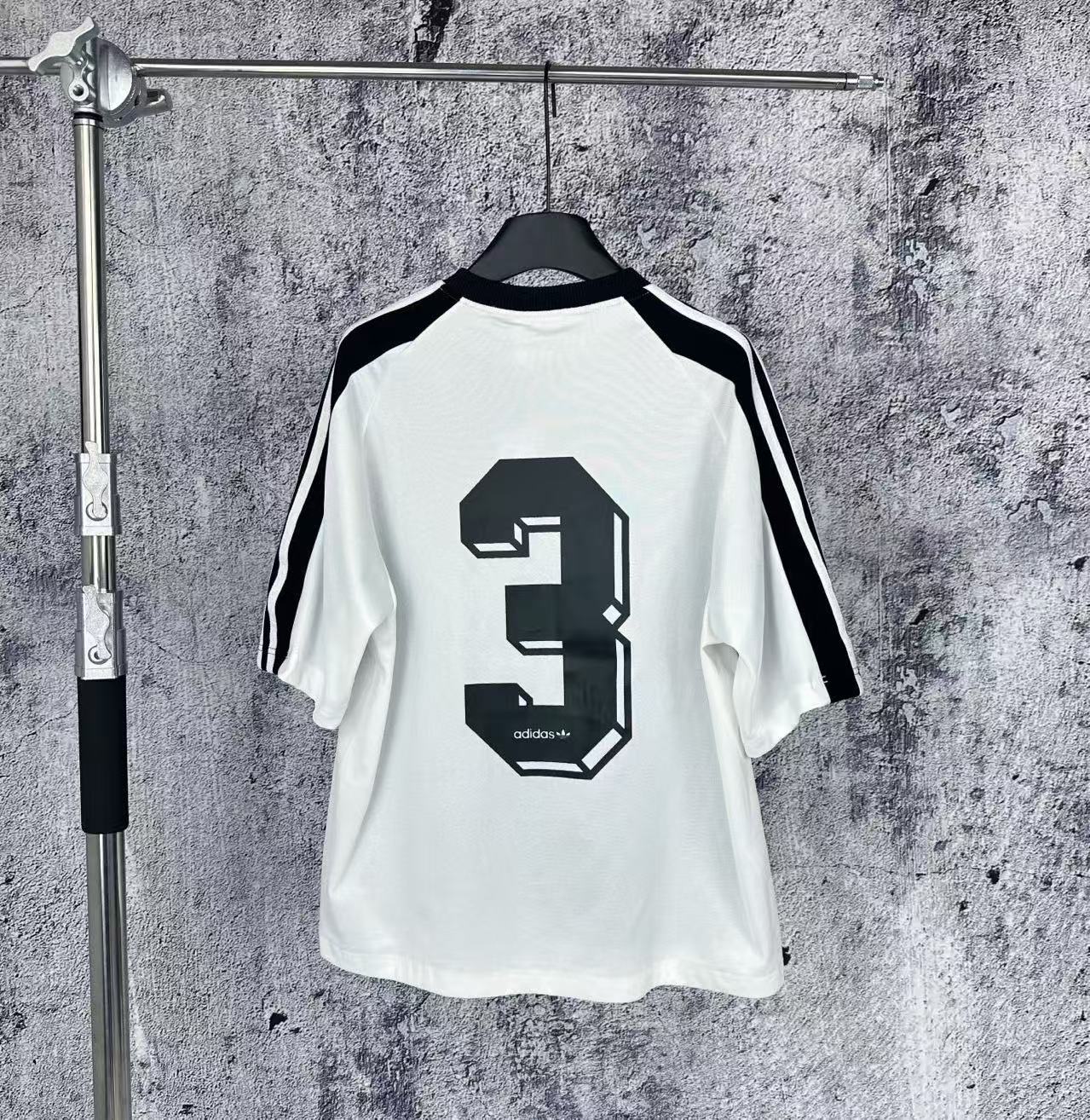 LuxluxHouse Best Quality Clothes Adidas T-shirt