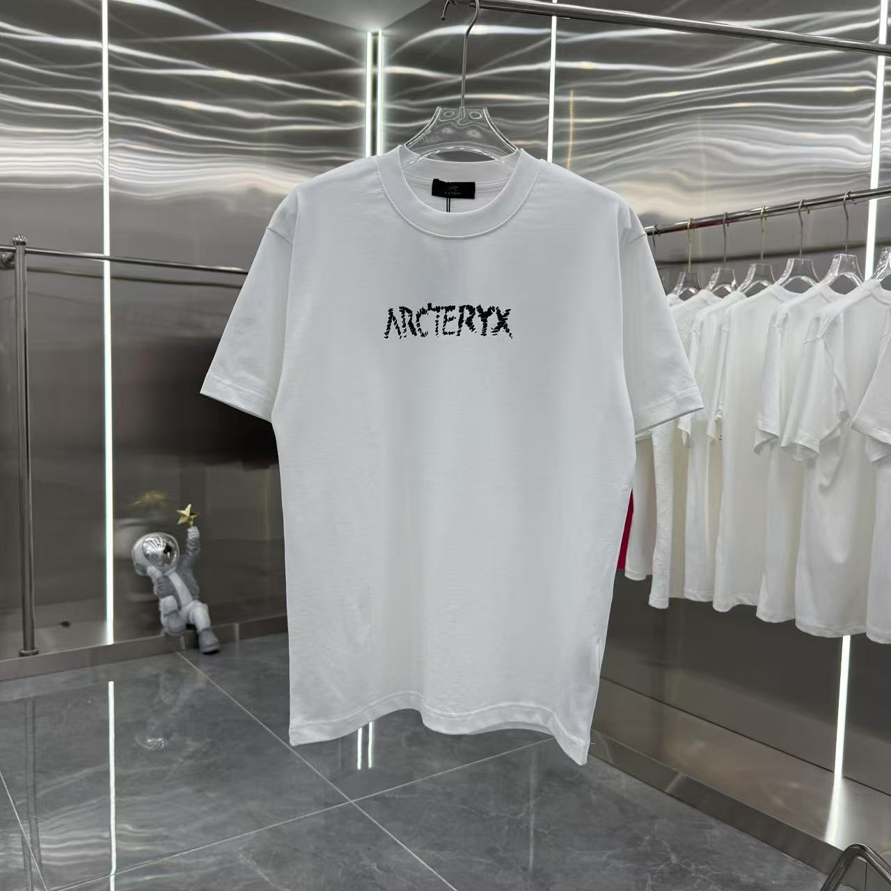 LuxluxHouse Best Quality Clothes T-shirt Arcteryx