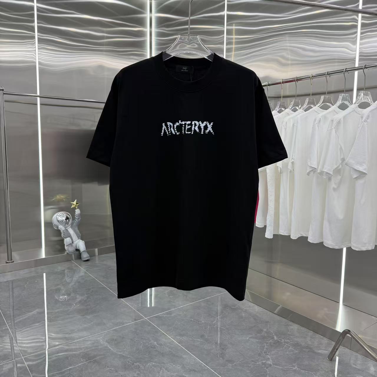 LuxluxHouse Best Quality Clothes T-shirt Arcteryx