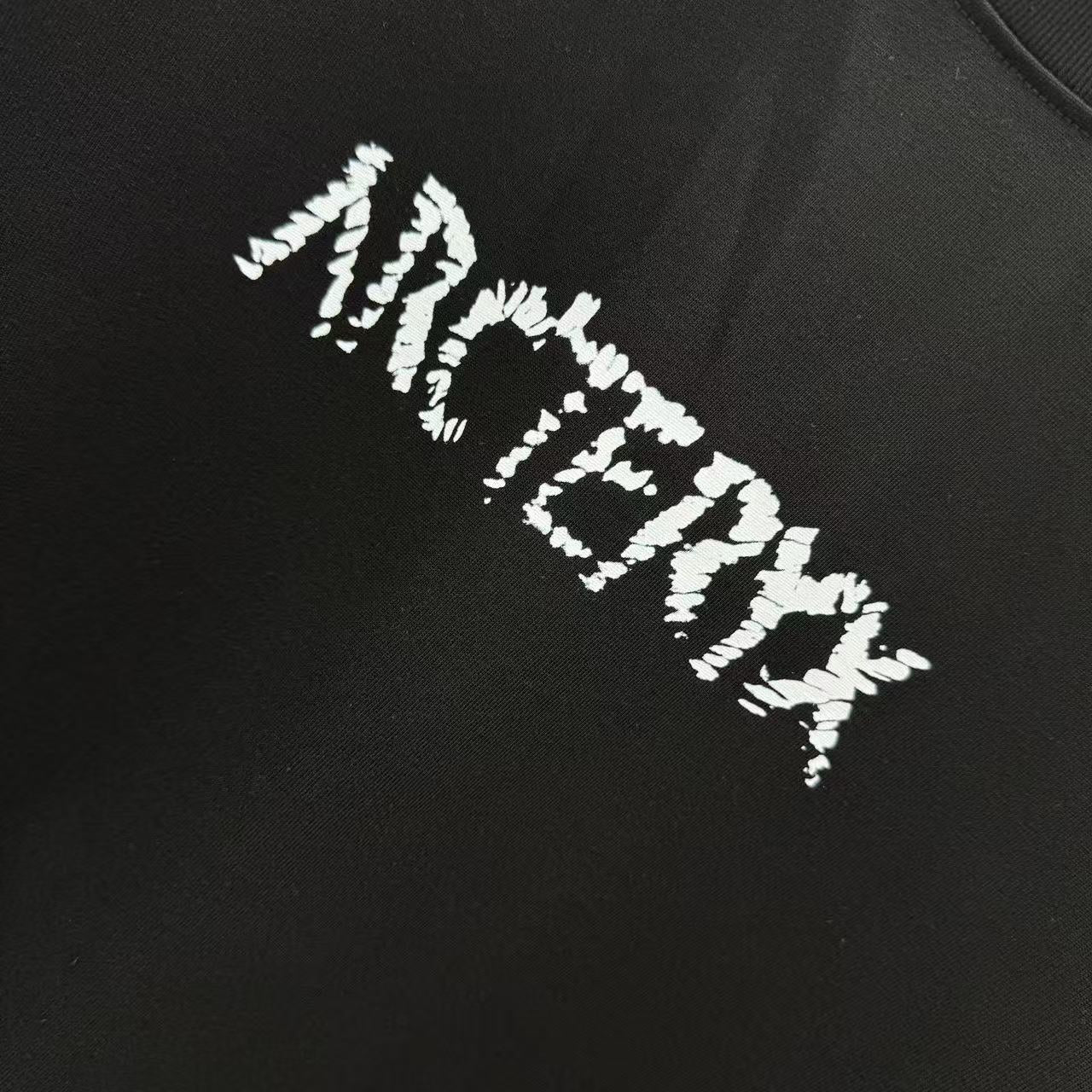 LuxluxHouse Best Quality Clothes T-shirt Arcteryx
