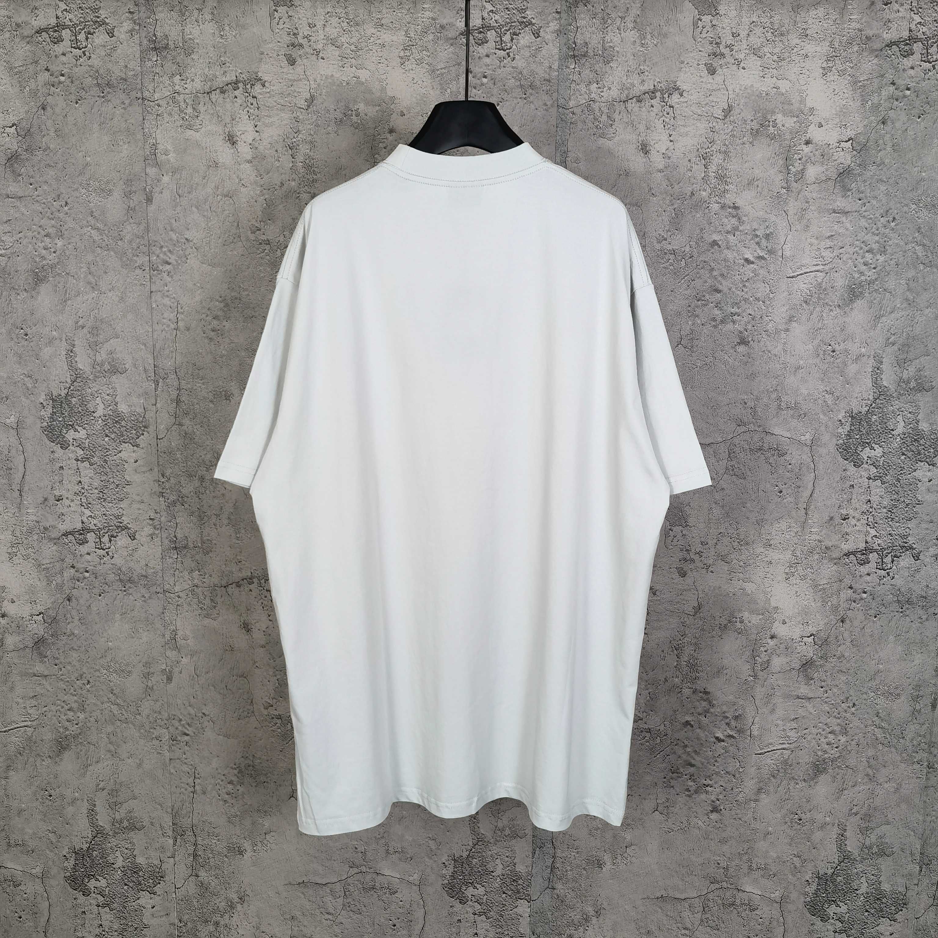 LuxluxHouse Best Quality Clothes Balenciaga T-shirt