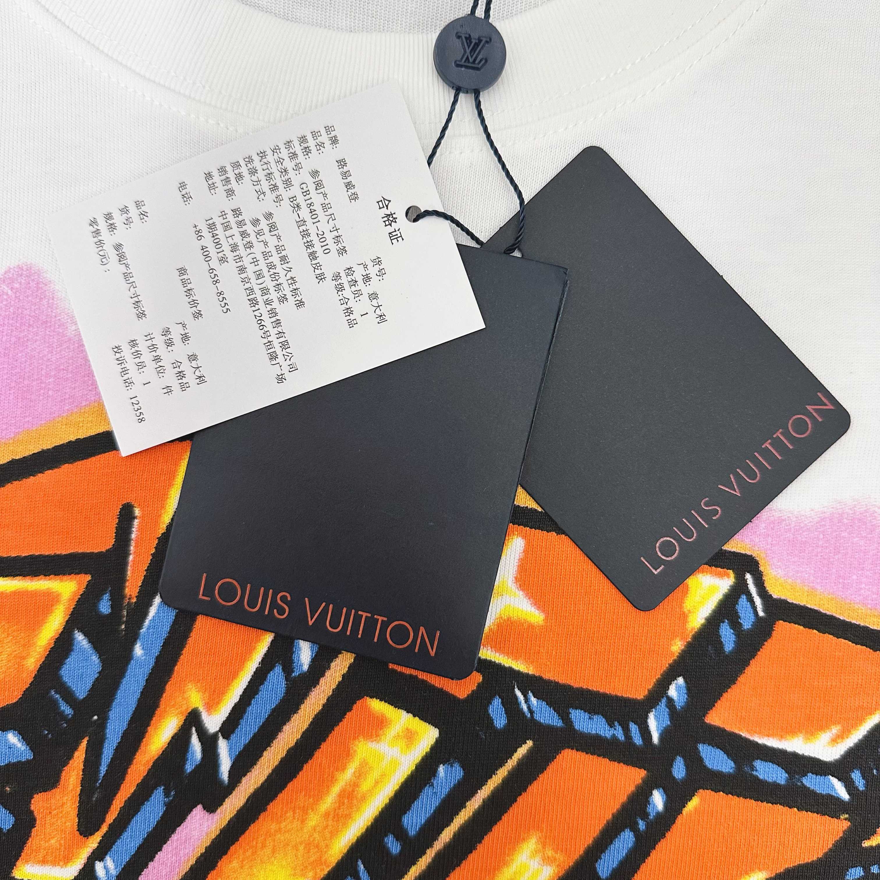 LuxluxHouse Best Quality Clothes T-shirt Louis Vuitton