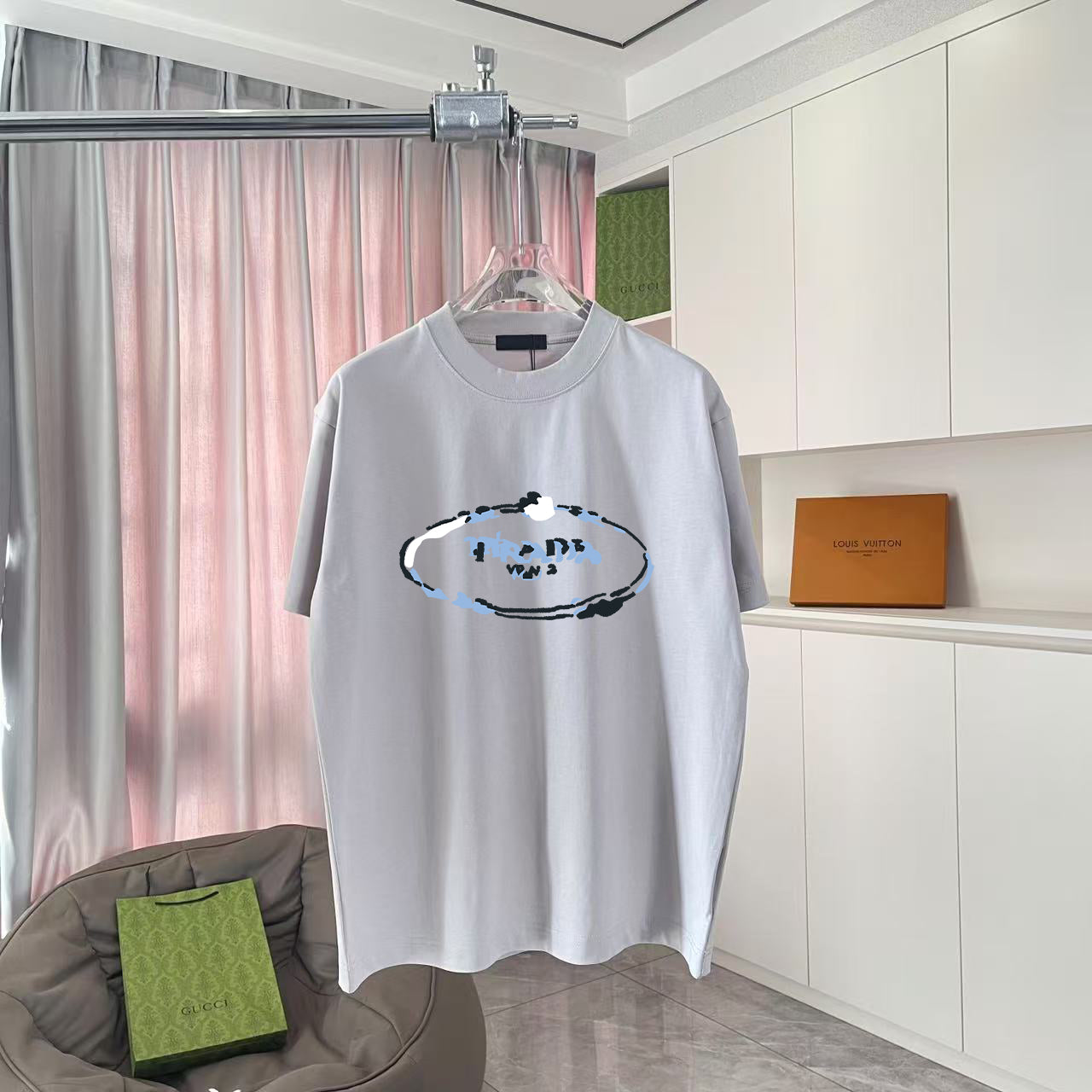 LuxluxHouse Best Quality Clothes T-shirt Prada