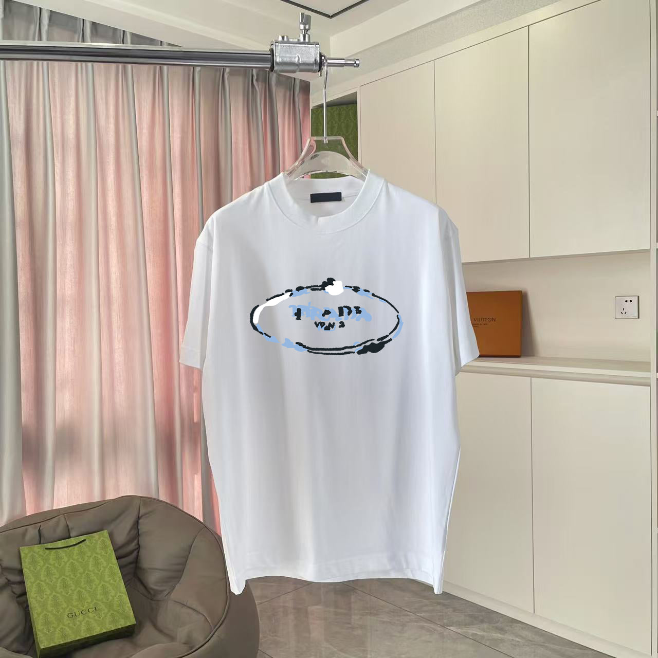 LuxluxHouse Best Quality Clothes T-shirt Prada
