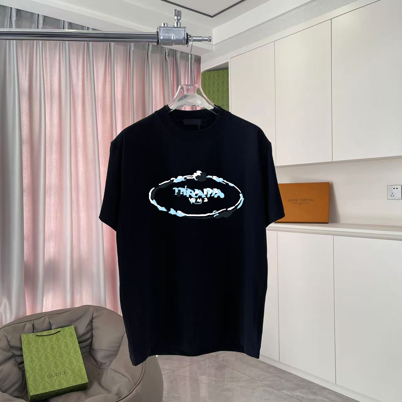 LuxluxHouse Best Quality Clothes T-shirt Prada