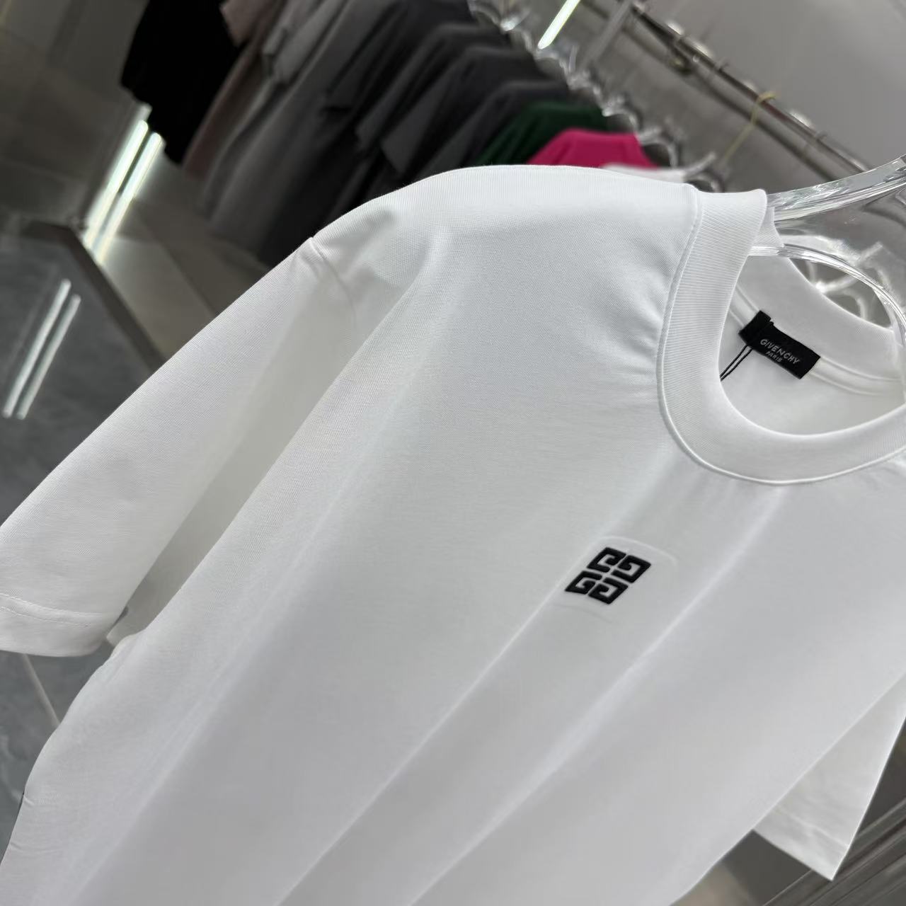 LuxluxHouse Best Quality Clothes Givenchy T-shirt