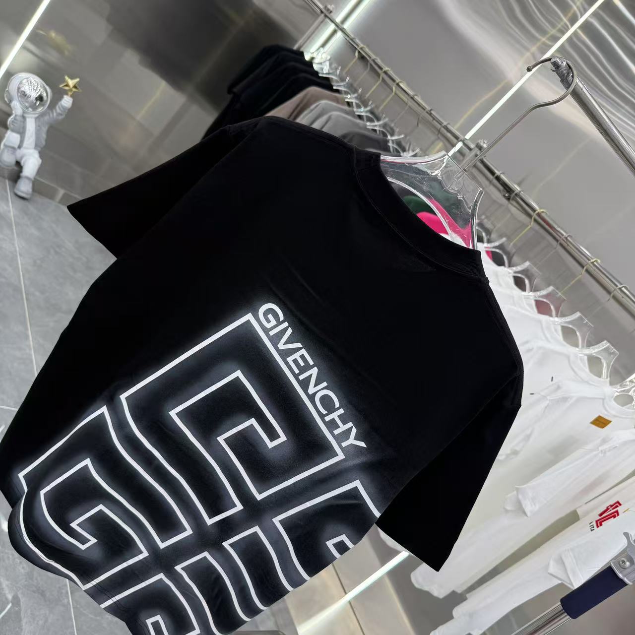 LuxluxHouse Best Quality Clothes Givenchy T-shirt