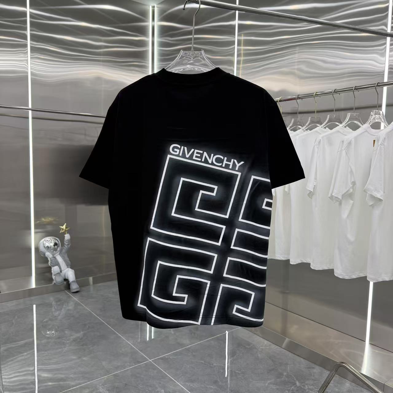 LuxluxHouse Best Quality Clothes Givenchy T-shirt