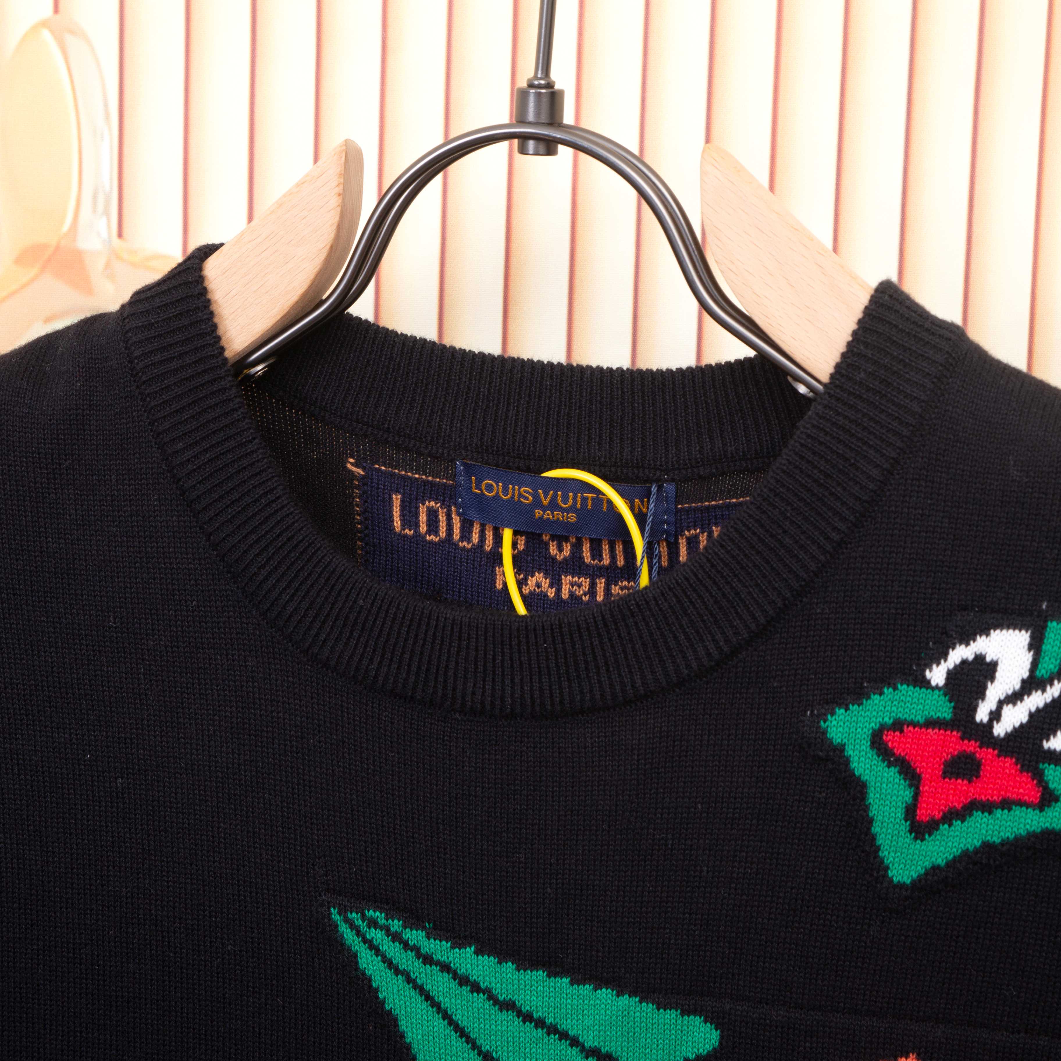 LuxluxHouse Best Quality Clothes T-shirt Louis Vuitton