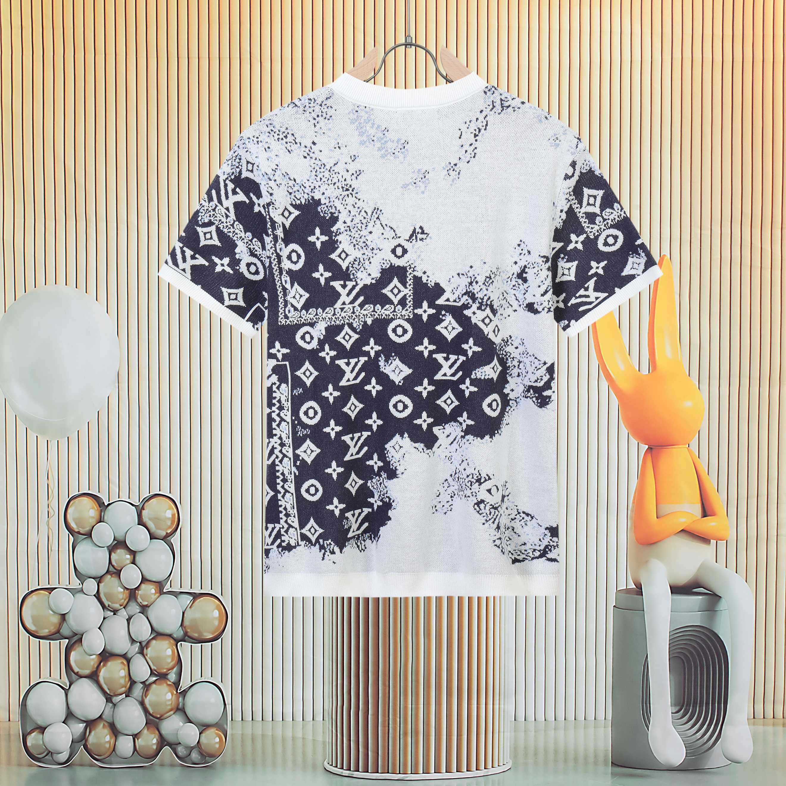 LuxluxHouse Best Quality Clothes T-shirt Louis Vuitton