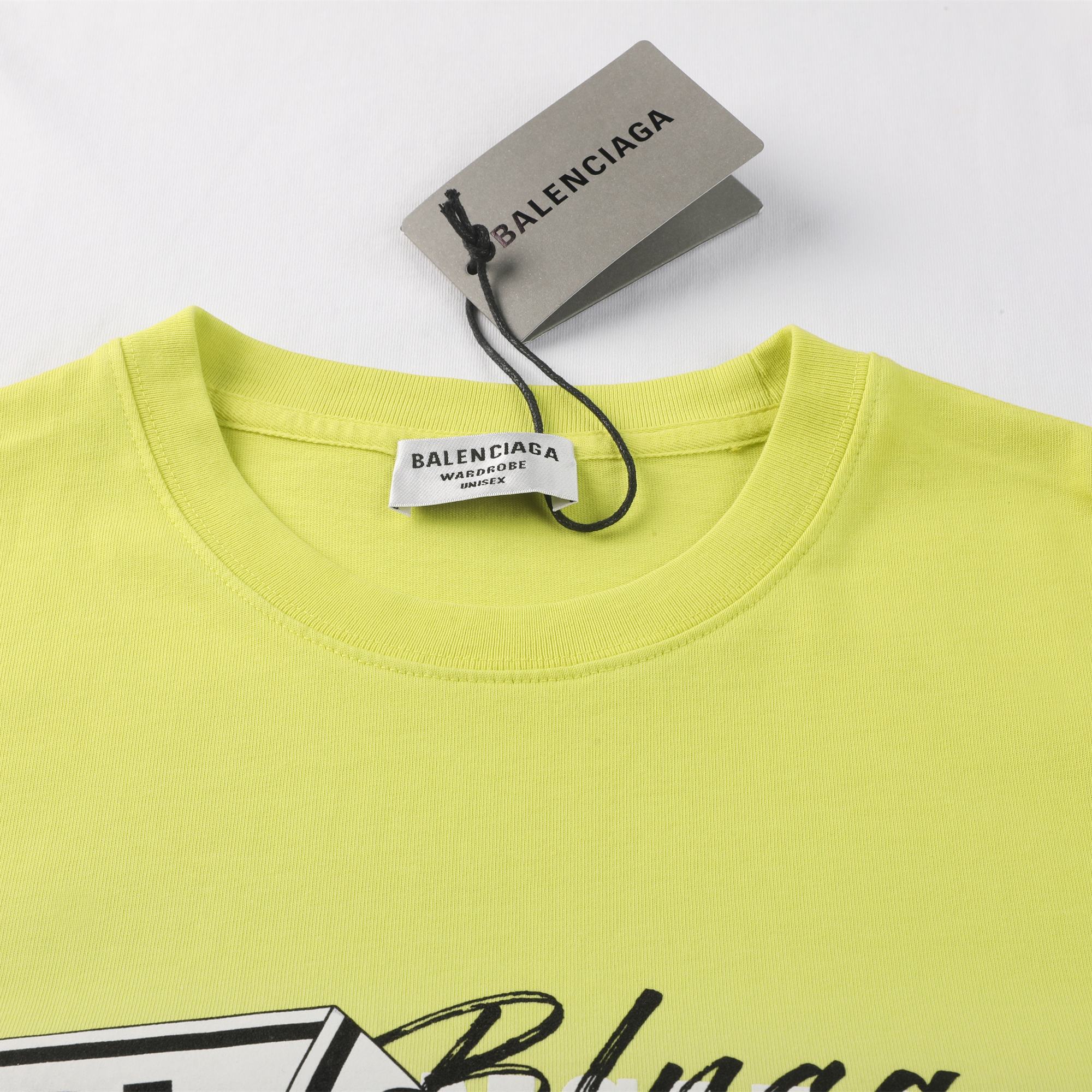 LuxluxHouse Best Quality Clothes Balenciaga T-shirt