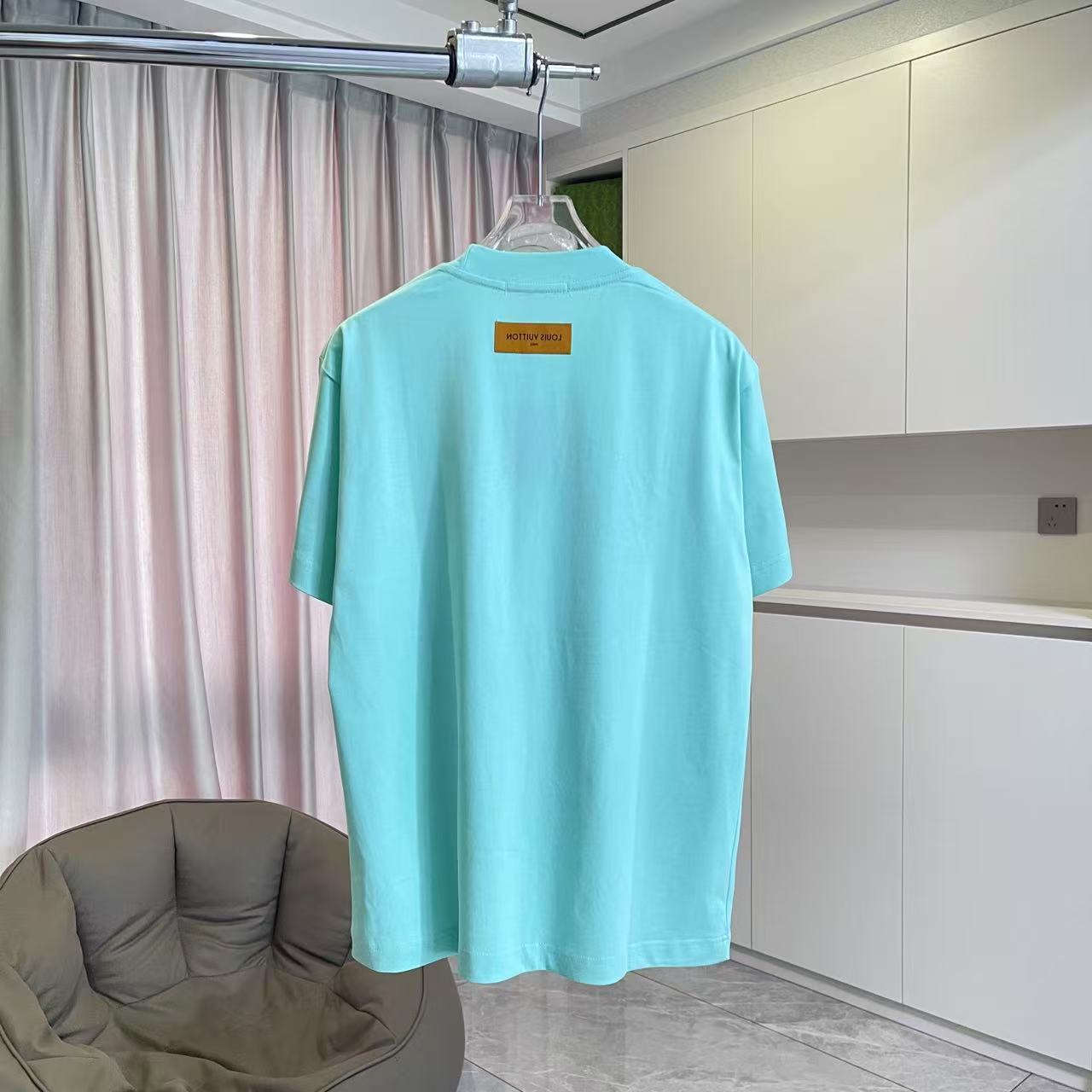 LuxluxHouse Best Quality Clothes T-shirt Louis Vuitton