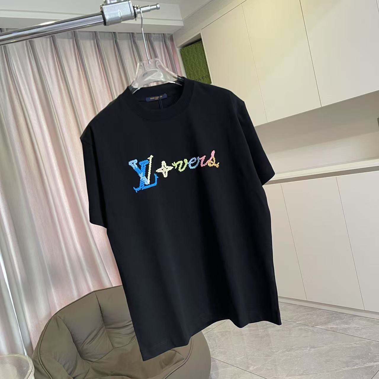 LuxluxHouse Best Quality Clothes T-shirt Louis Vuitton