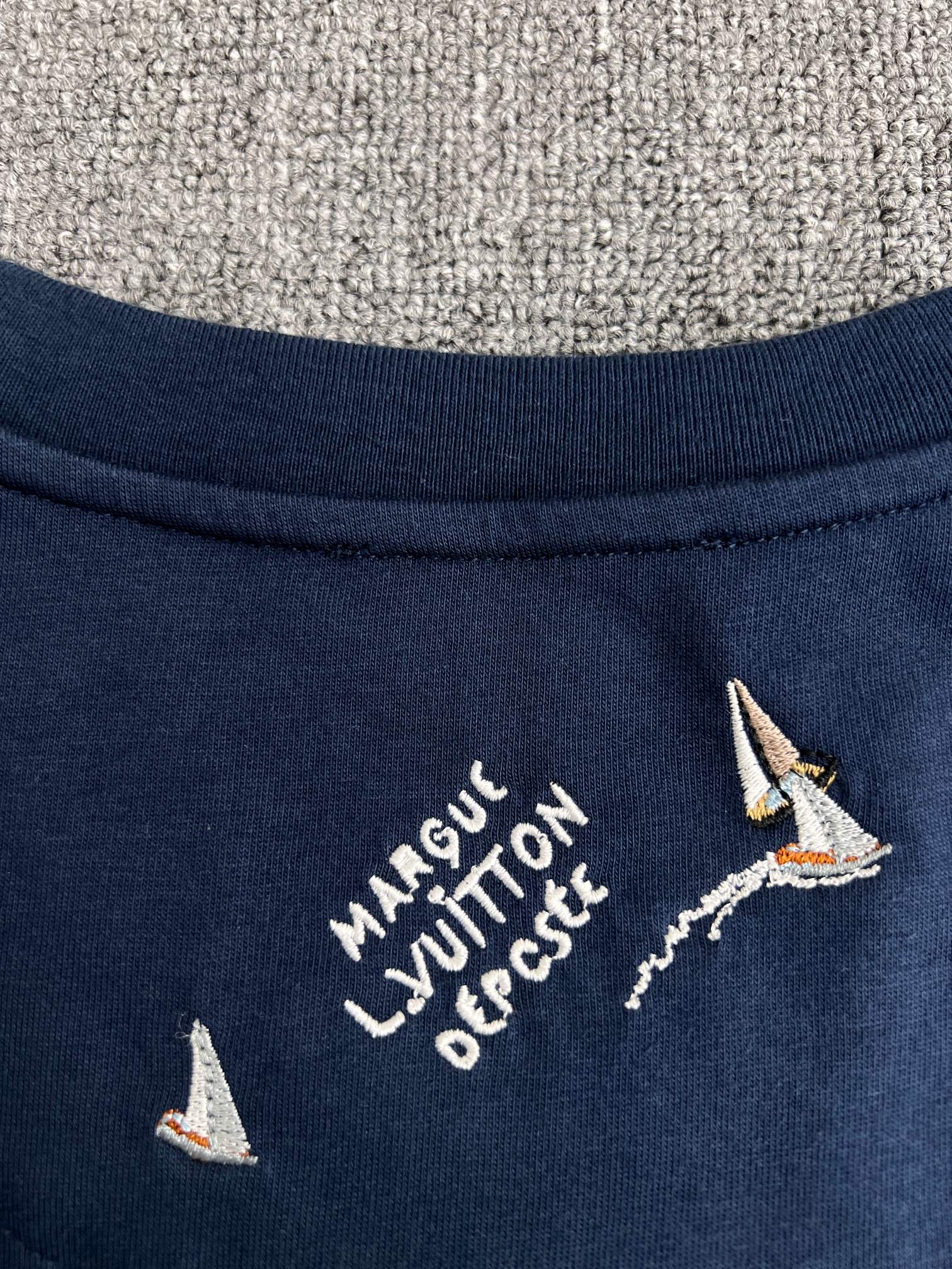 LuxluxHouse Best Quality Clothes T-shirt Louis Vuitton