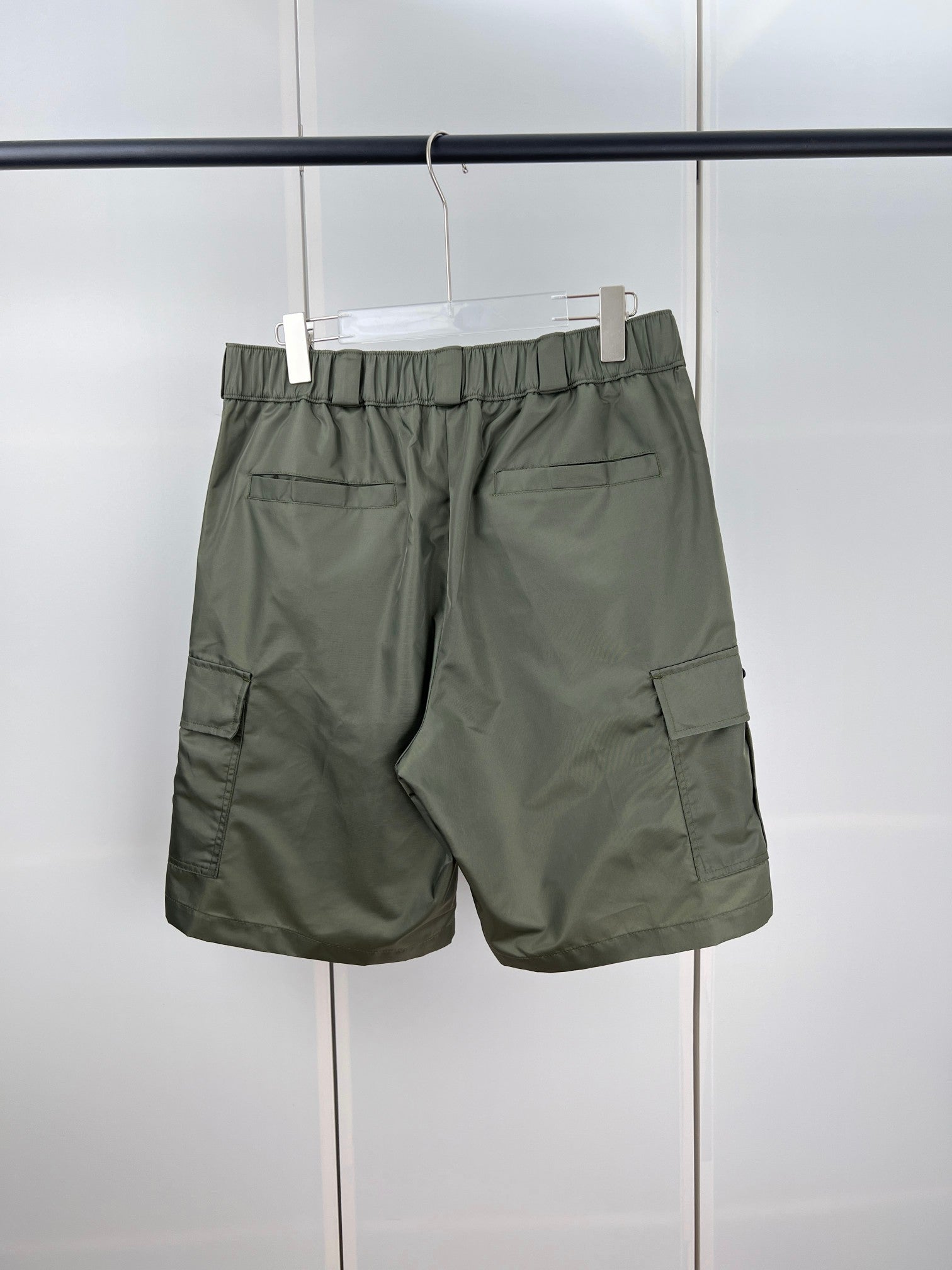 LuxluxHouse Best Quality Clothes Pants Prada