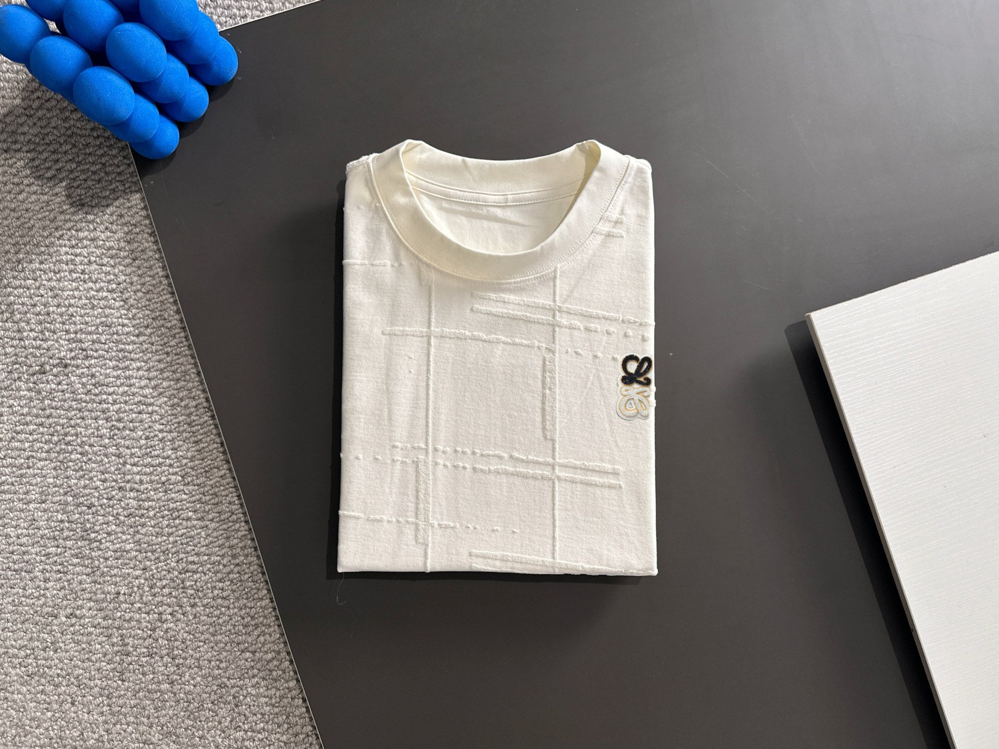 LuxluxHouse Best Quality Clothes T-shirt Loewe