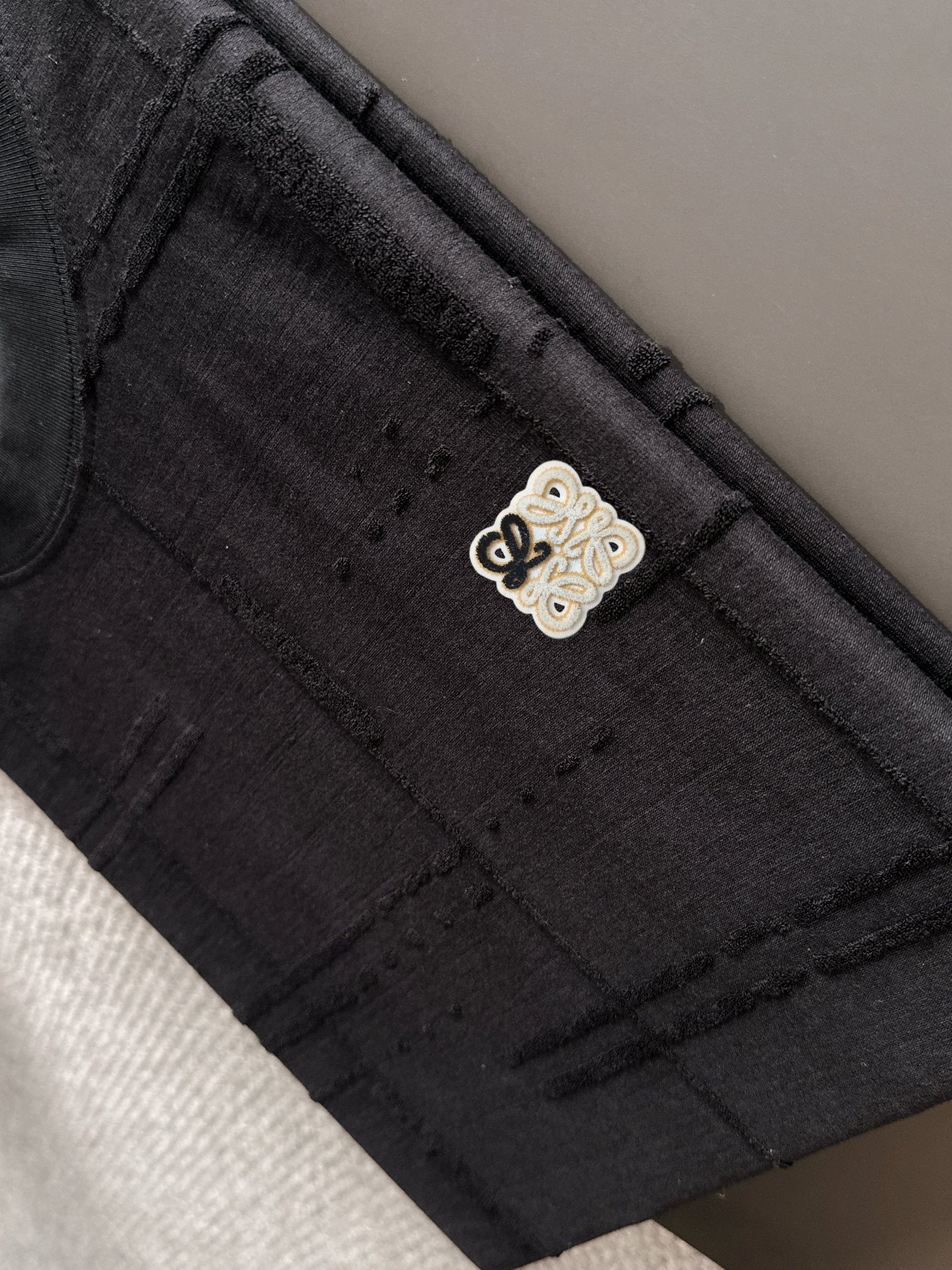 LuxluxHouse Best Quality Clothes T-shirt Loewe