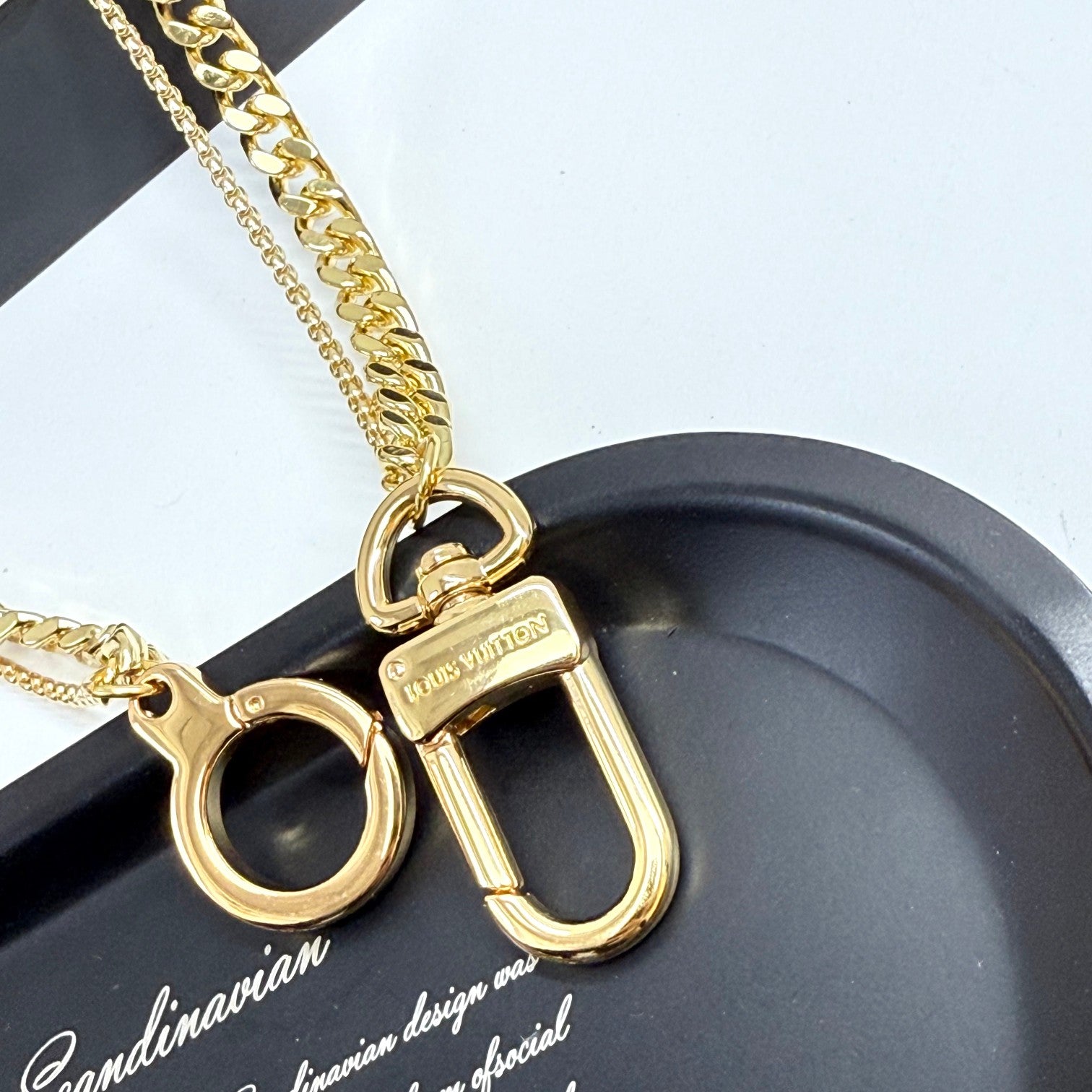 LuxluxHouse Best Quality Accessories Keychain Louis Vuitton