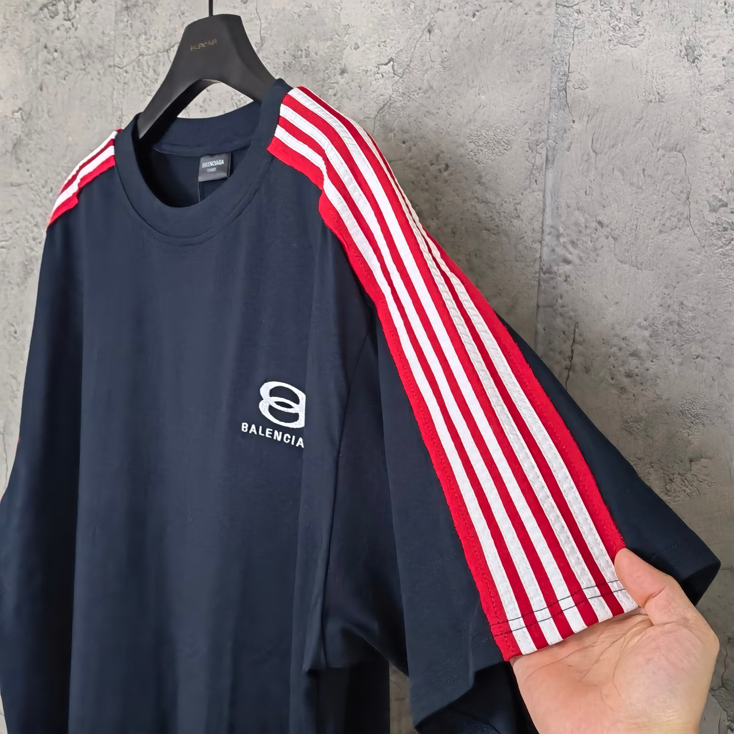 LuxluxHouse Best Quality Clothes Balenciaga T-shirt