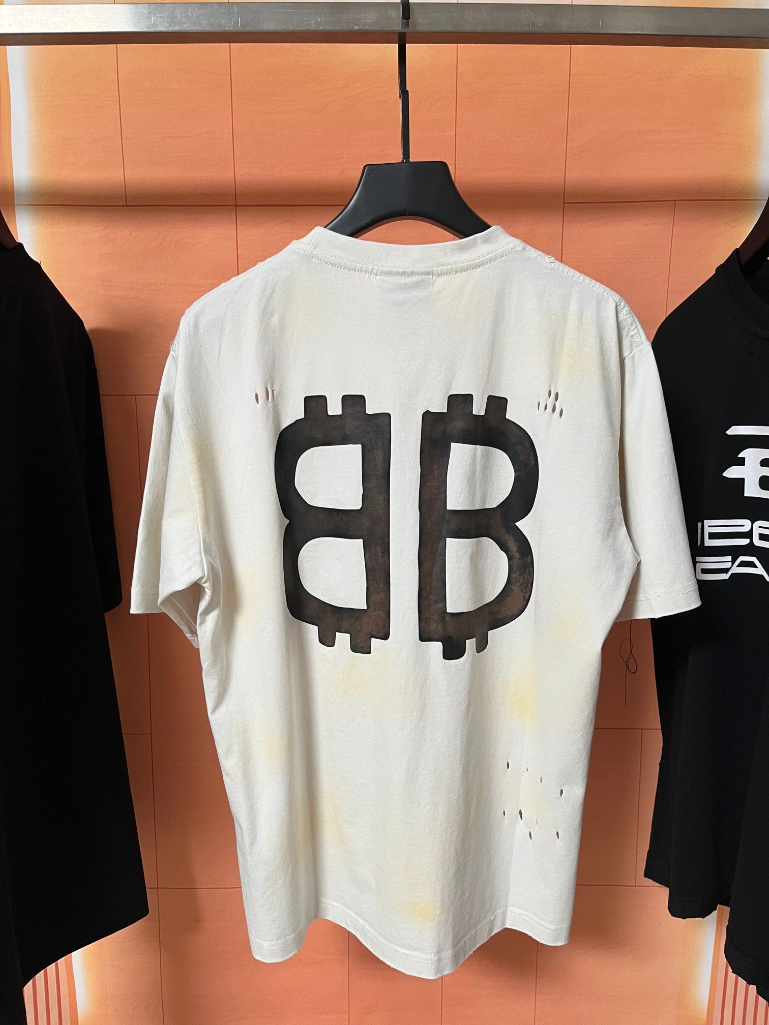 LuxluxHouse Best Quality Clothes Balenciaga T-shirt