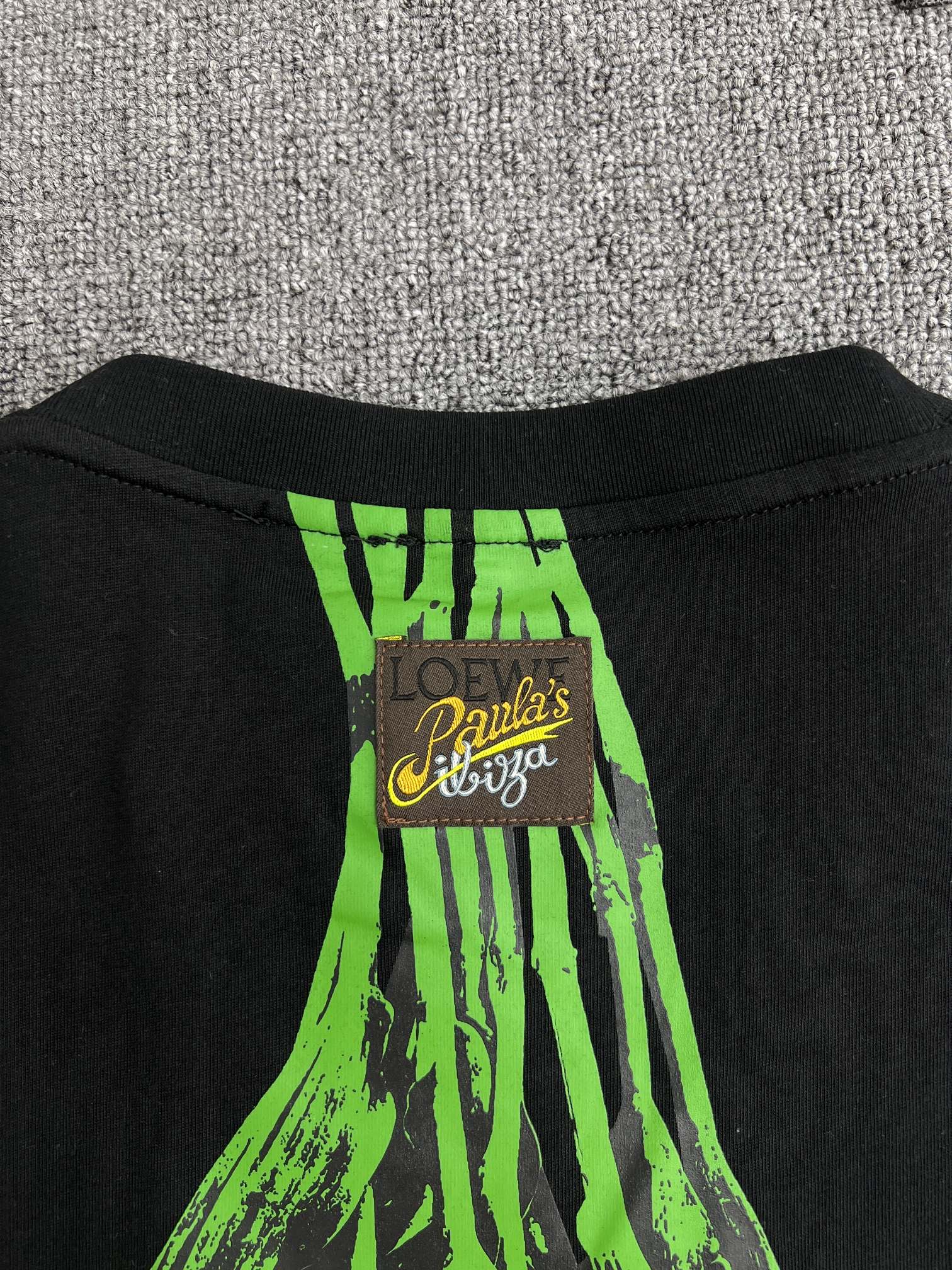 LuxluxHouse Best Quality Clothes T-shirt Loewe