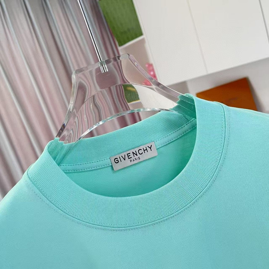 LuxluxHouse Best Quality Clothes Givenchy T-shirt