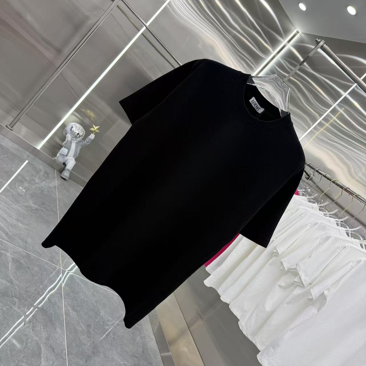 LuxluxHouse Best Quality Clothes T-shirt Loewe