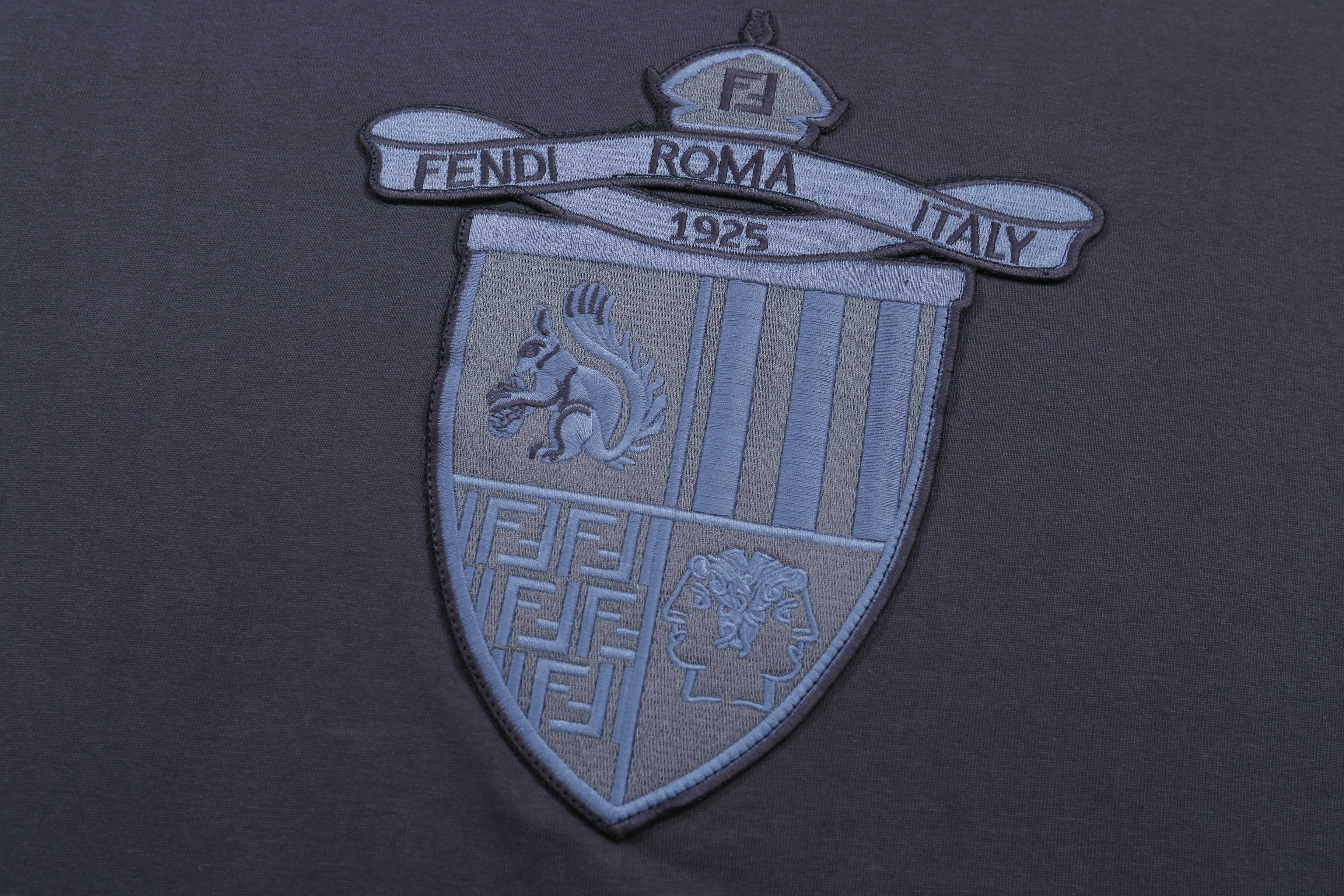 LuxluxHouse Best Quality Clothes Fendi T-shirt