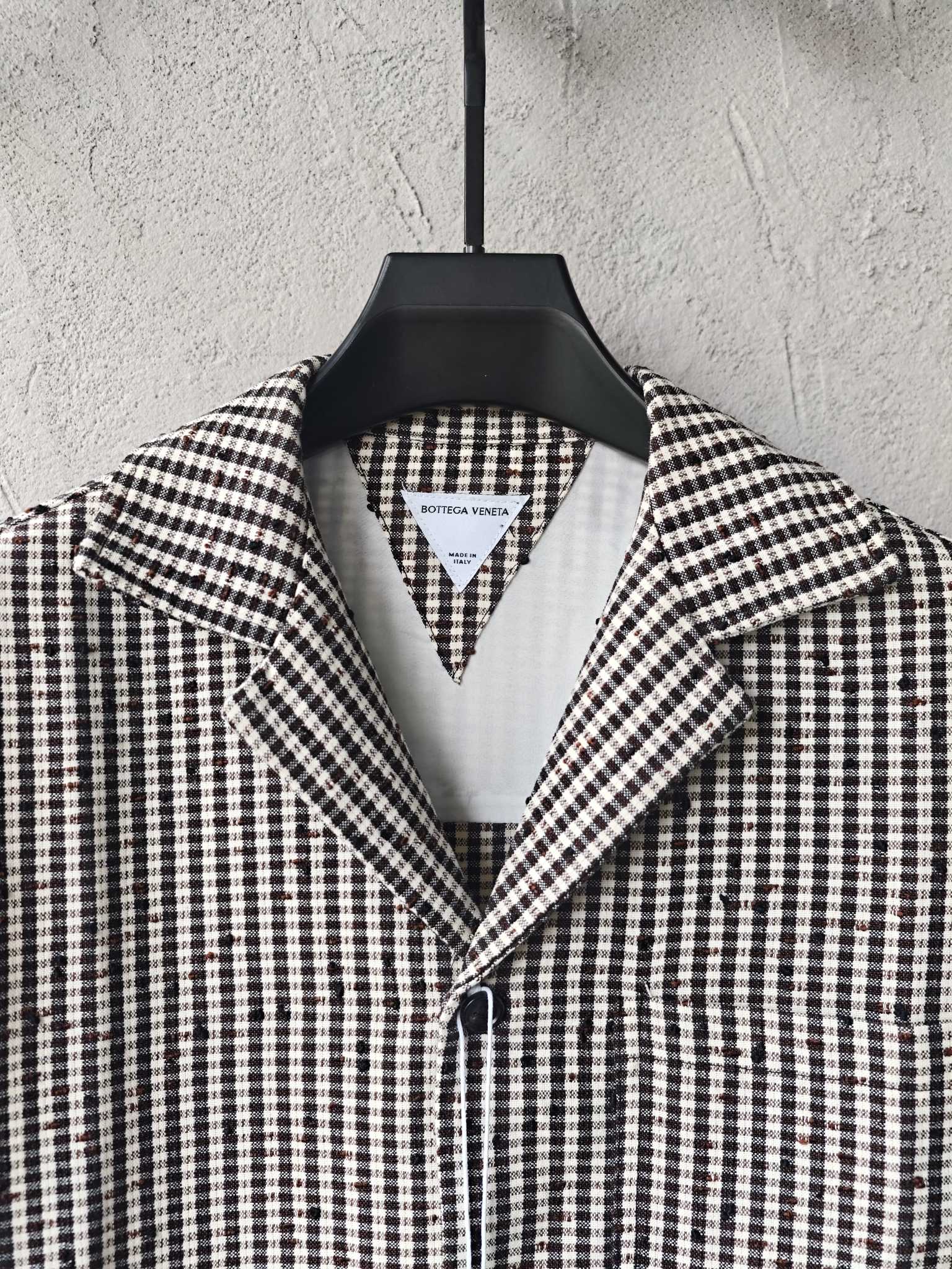 LuxluxHouse Best Quality Clothes Shirts&Polo Off White