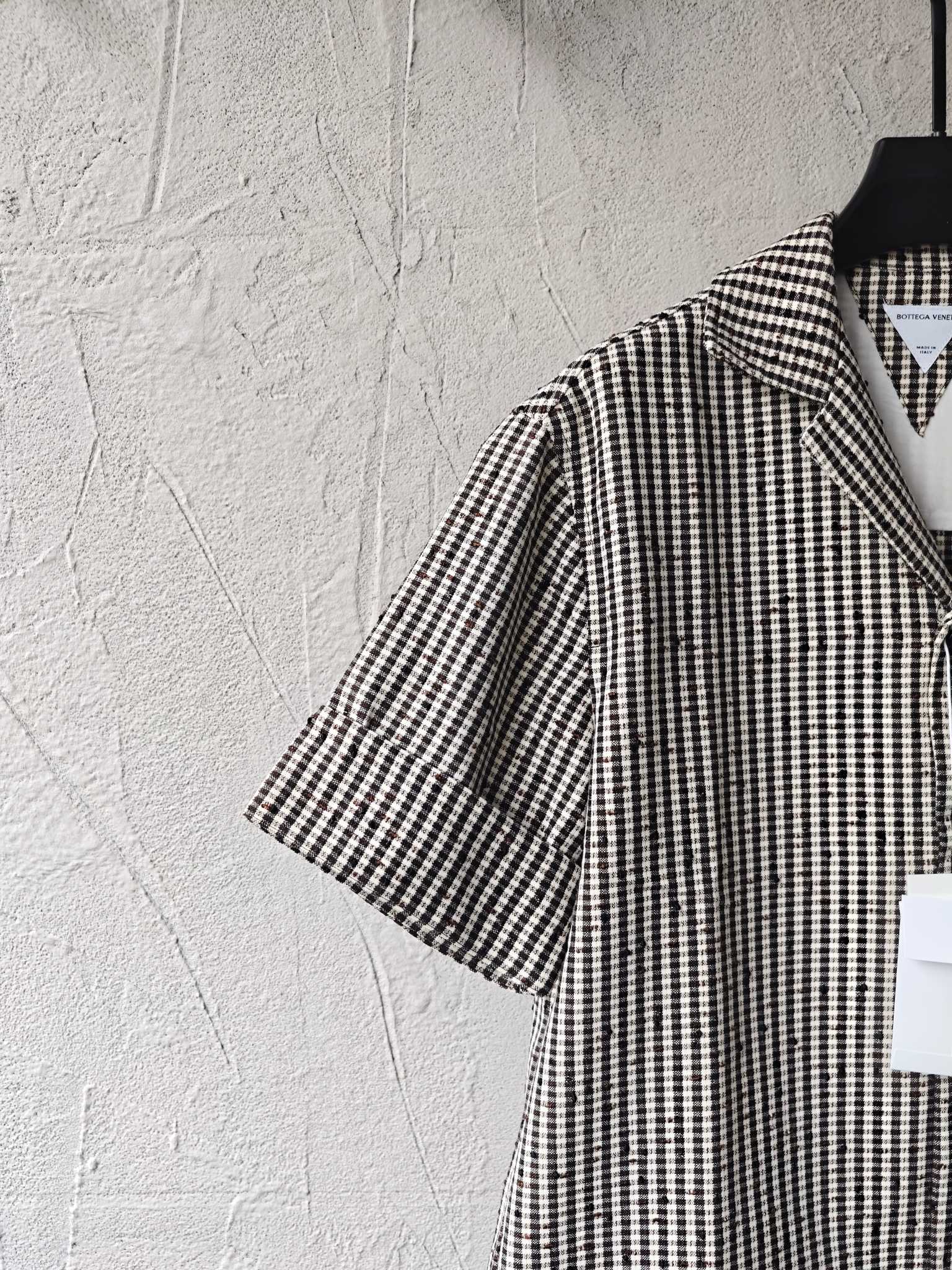 LuxluxHouse Best Quality Clothes Shirts&Polo Off White