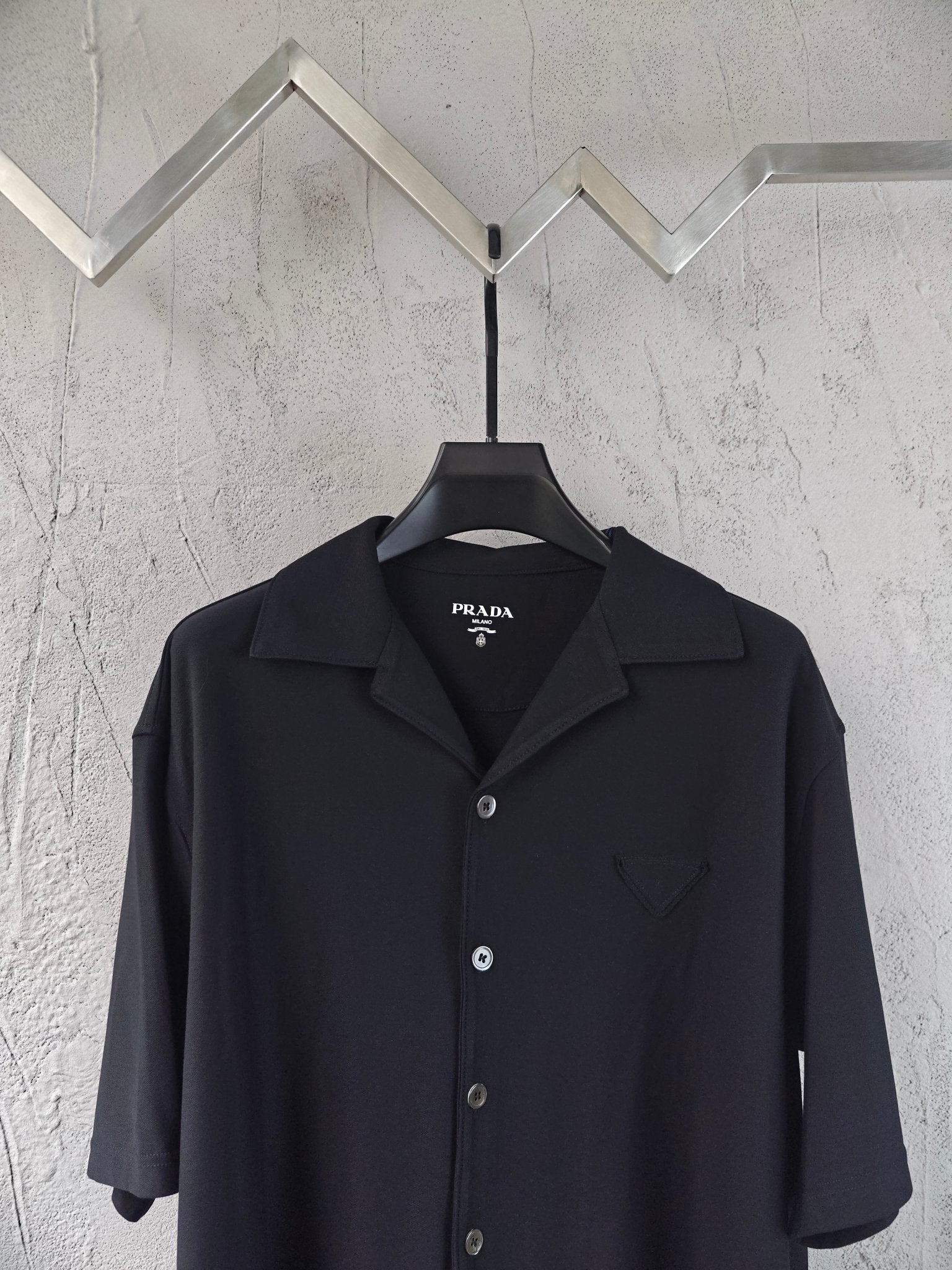 LuxluxHouse Best Quality Clothes Shirts&Polo Prada