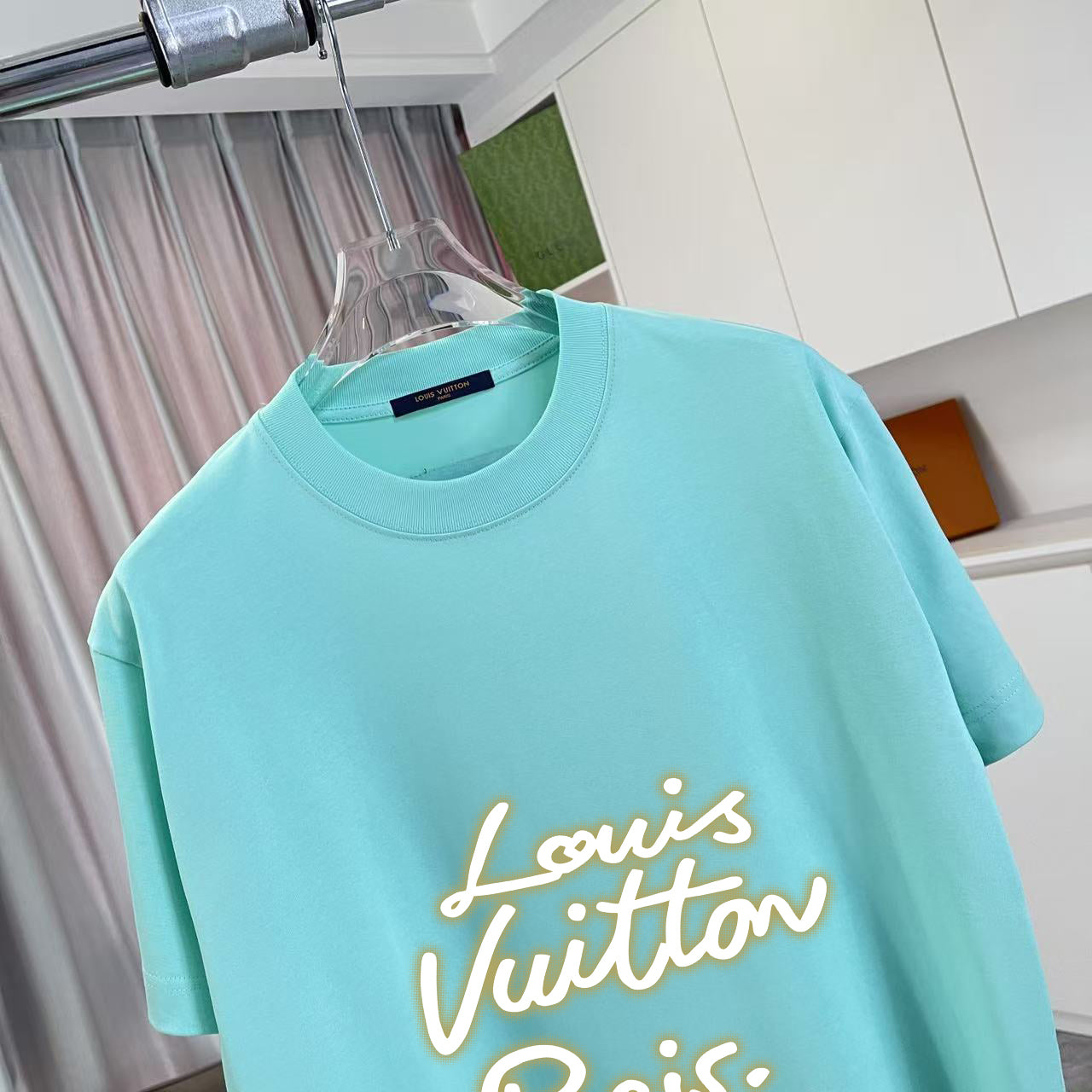 LuxluxHouse Best Quality Clothes T-shirt Louis Vuitton