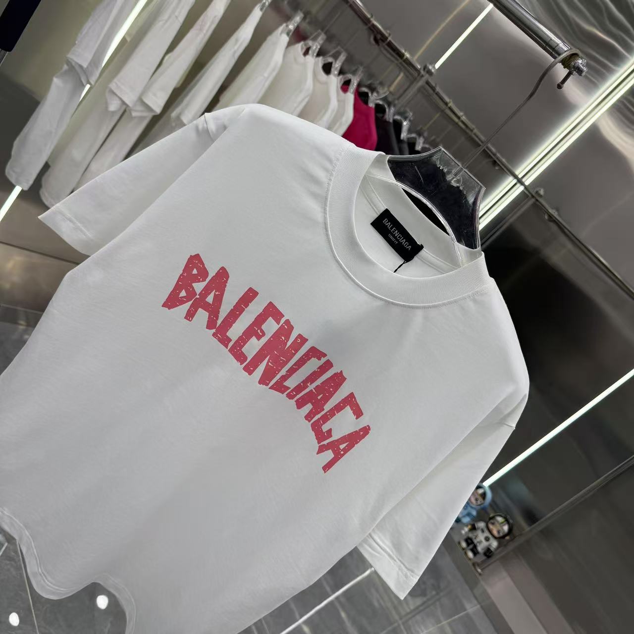LuxluxHouse Best Quality Clothes Balenciaga T-shirt