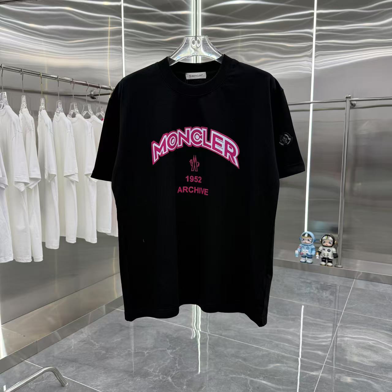 LuxluxHouse Best Quality Clothes T-shirt Moncler