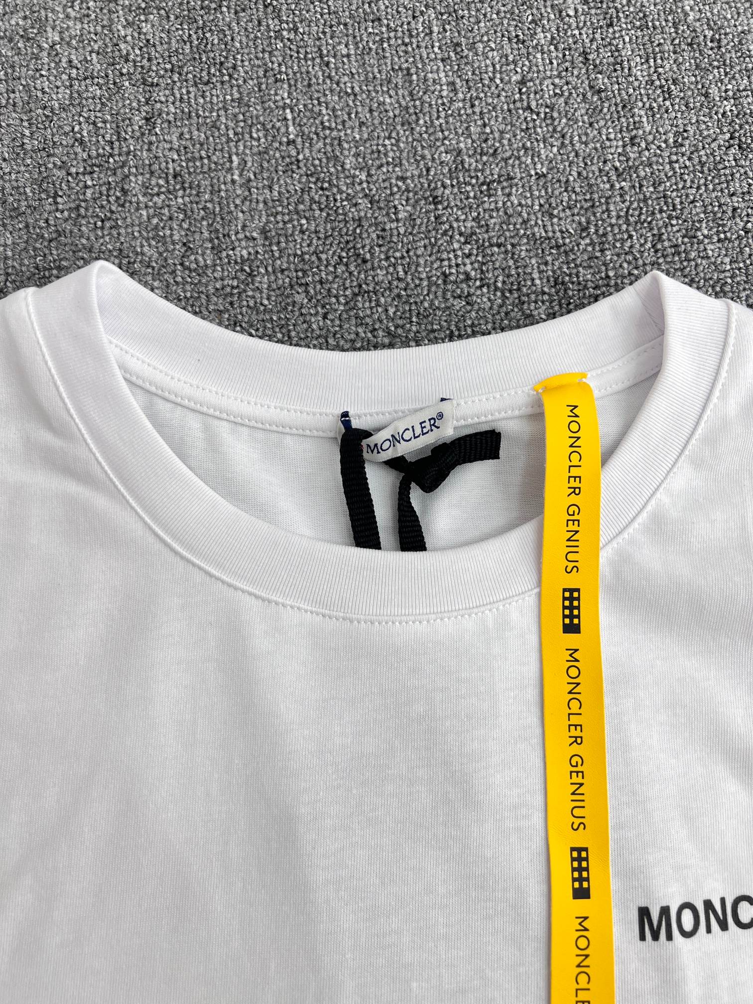 LuxluxHouse Best Quality Clothes T-shirt Moncler