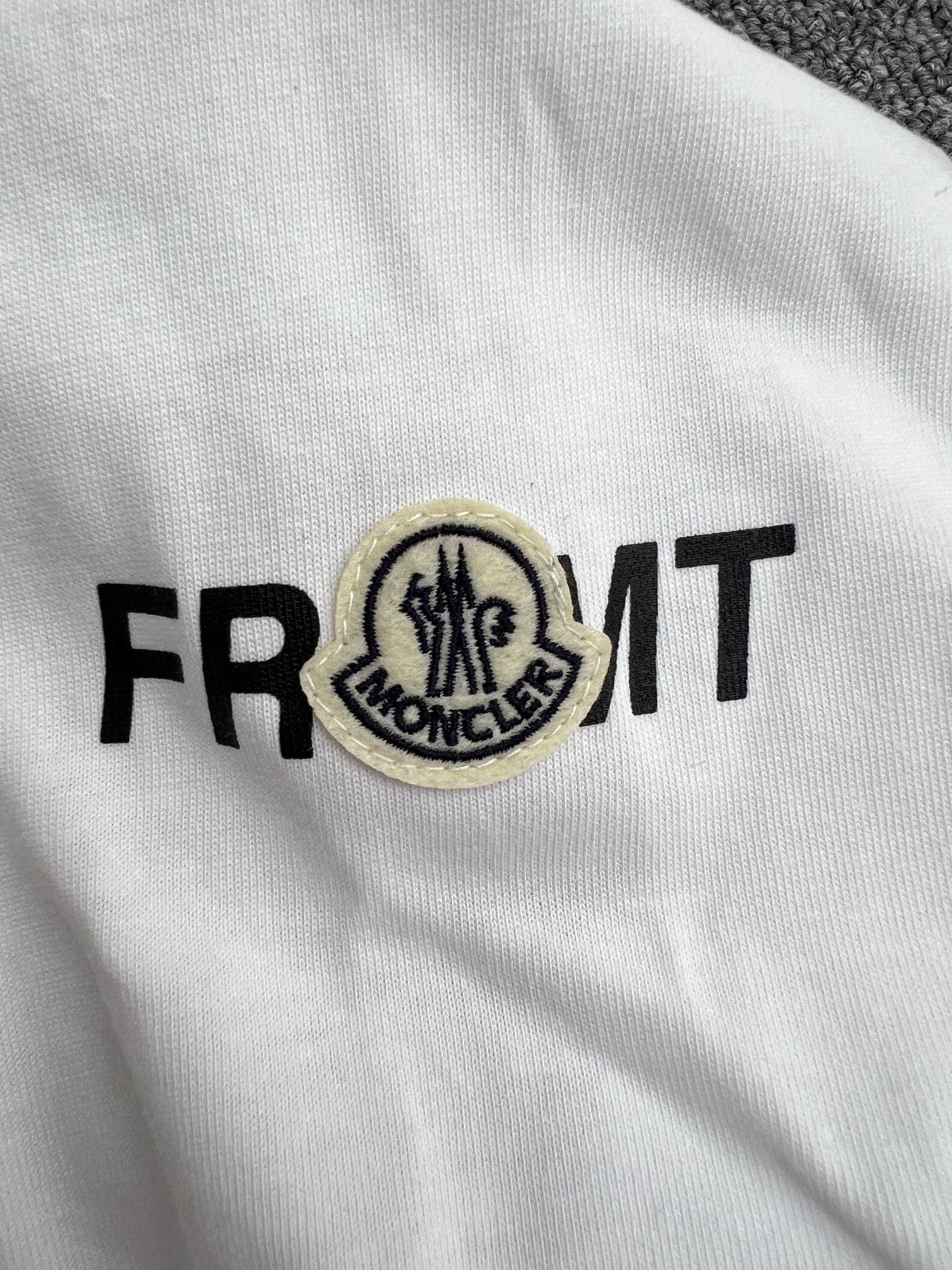 LuxluxHouse Best Quality Clothes T-shirt Moncler