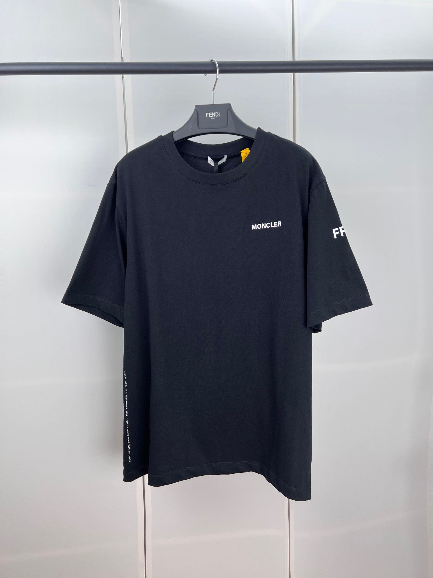 LuxluxHouse Best Quality Clothes T-shirt Moncler