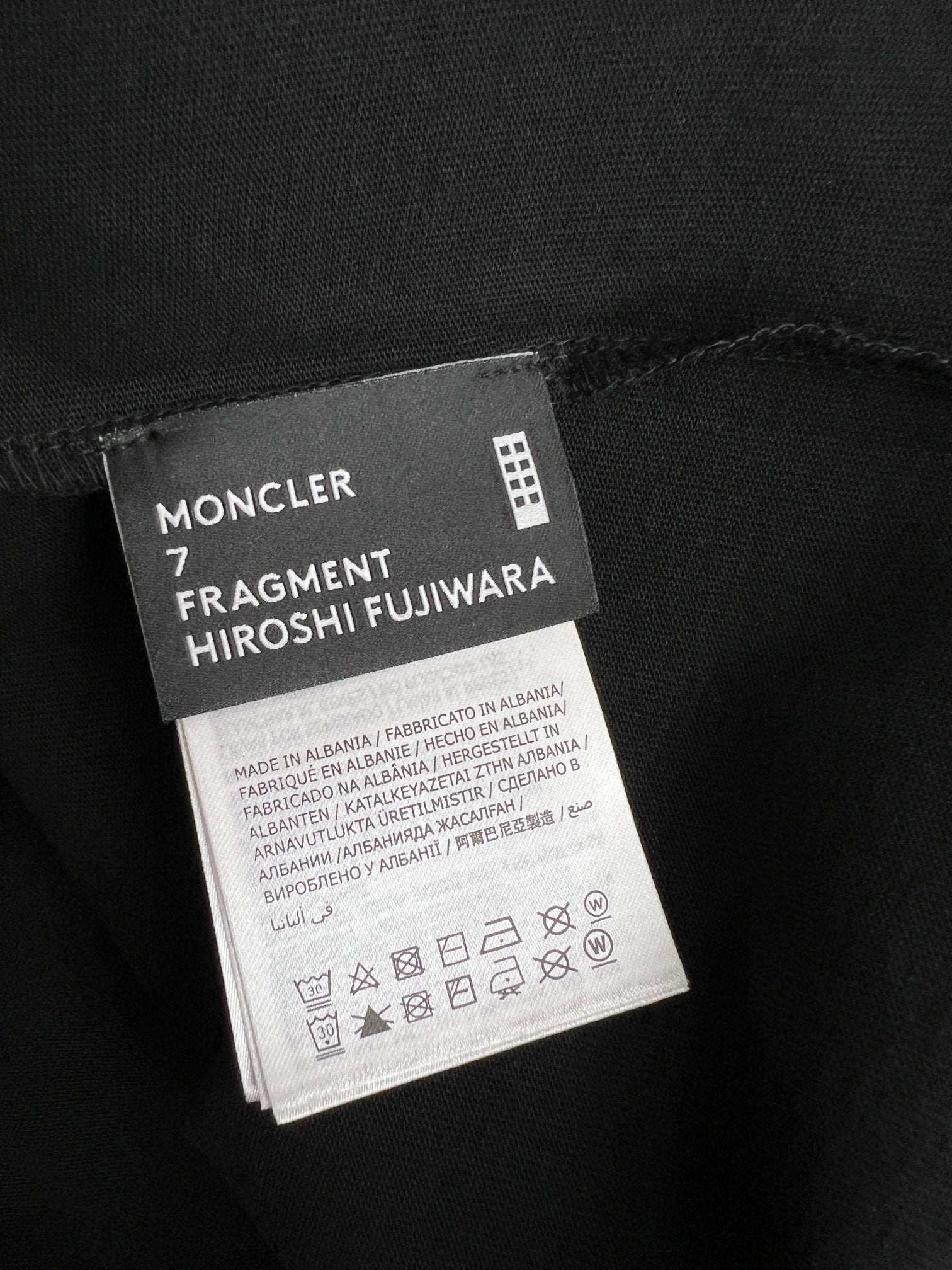 LuxluxHouse Best Quality Clothes T-shirt Moncler