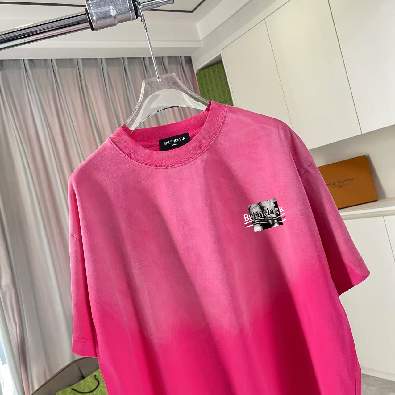 LuxluxHouse Best Quality Clothes Balenciaga T-shirt
