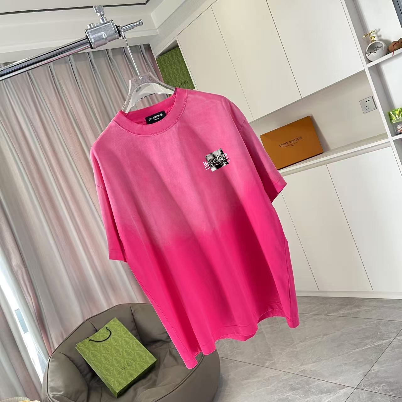 LuxluxHouse Best Quality Clothes Balenciaga T-shirt