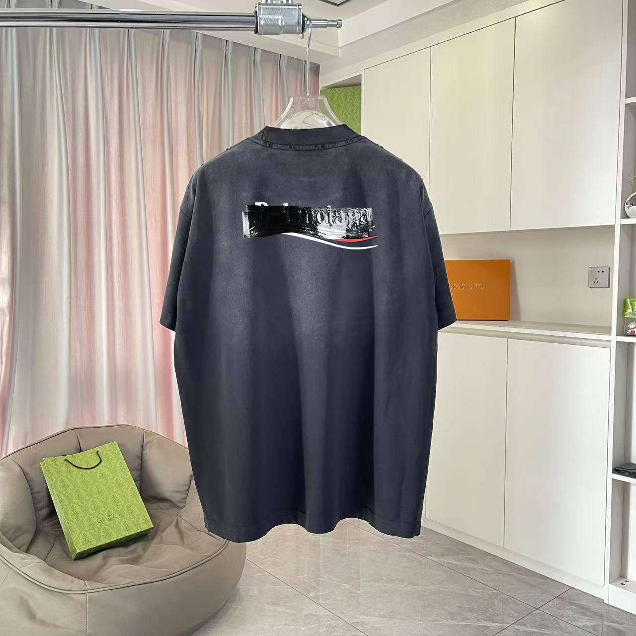 LuxluxHouse Best Quality Clothes Balenciaga T-shirt