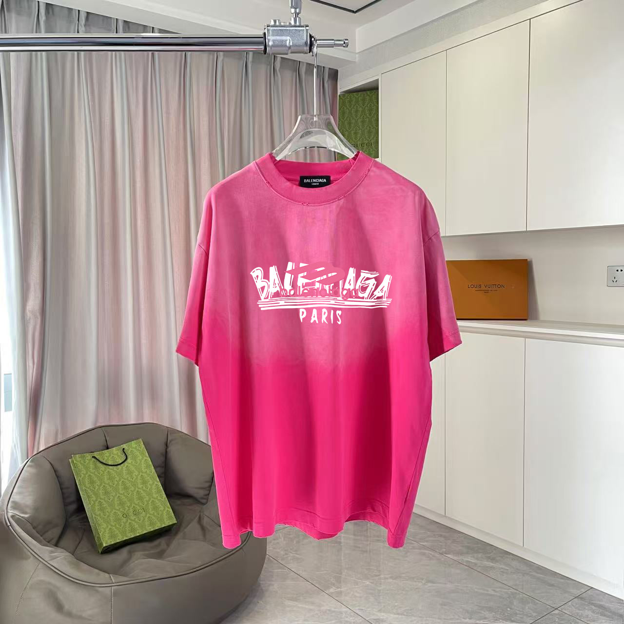 LuxluxHouse Best Quality Clothes Balenciaga T-shirt