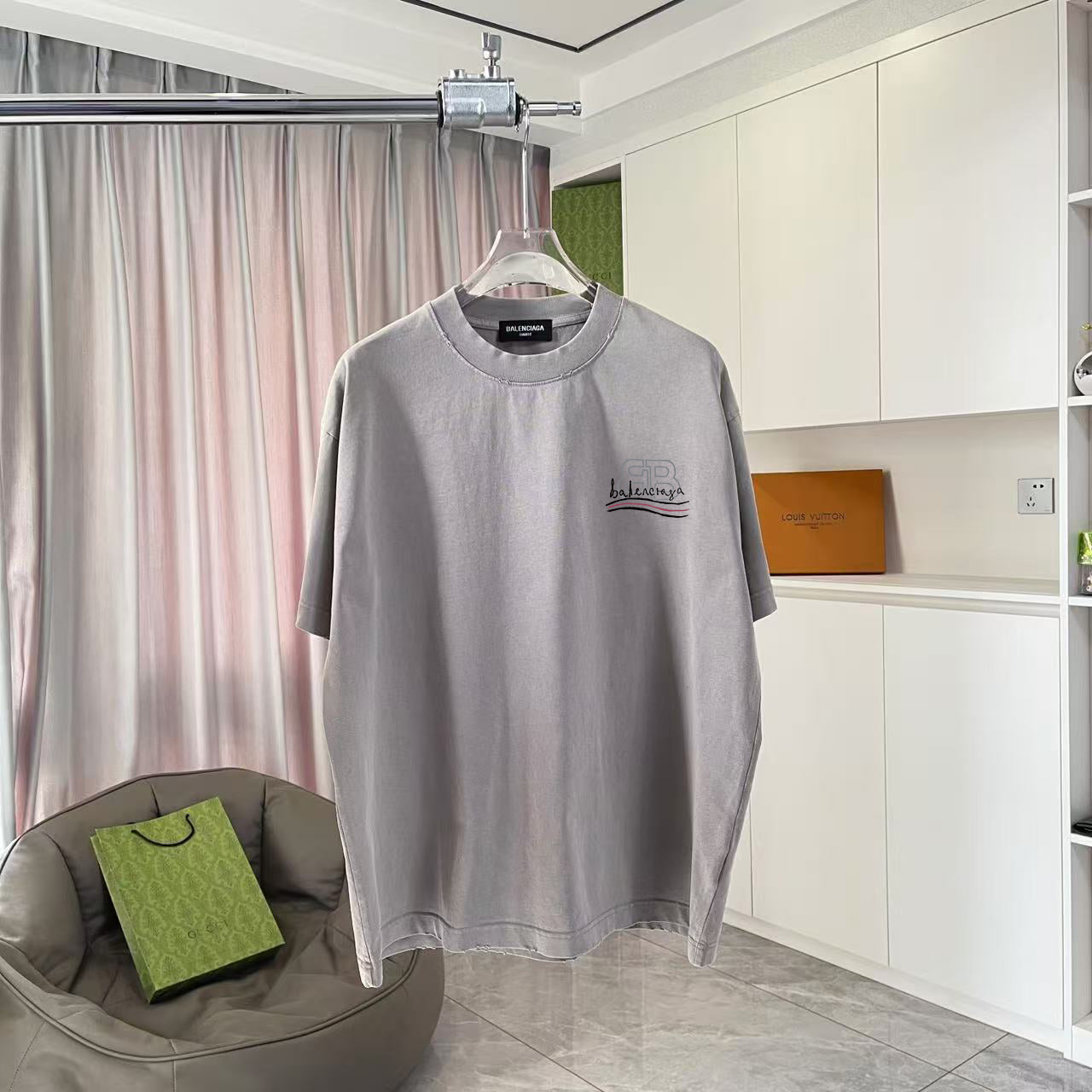 LuxluxHouse Best Quality Clothes Balenciaga T-shirt