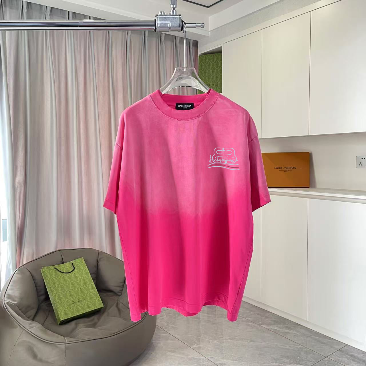 LuxluxHouse Best Quality Clothes Balenciaga T-shirt