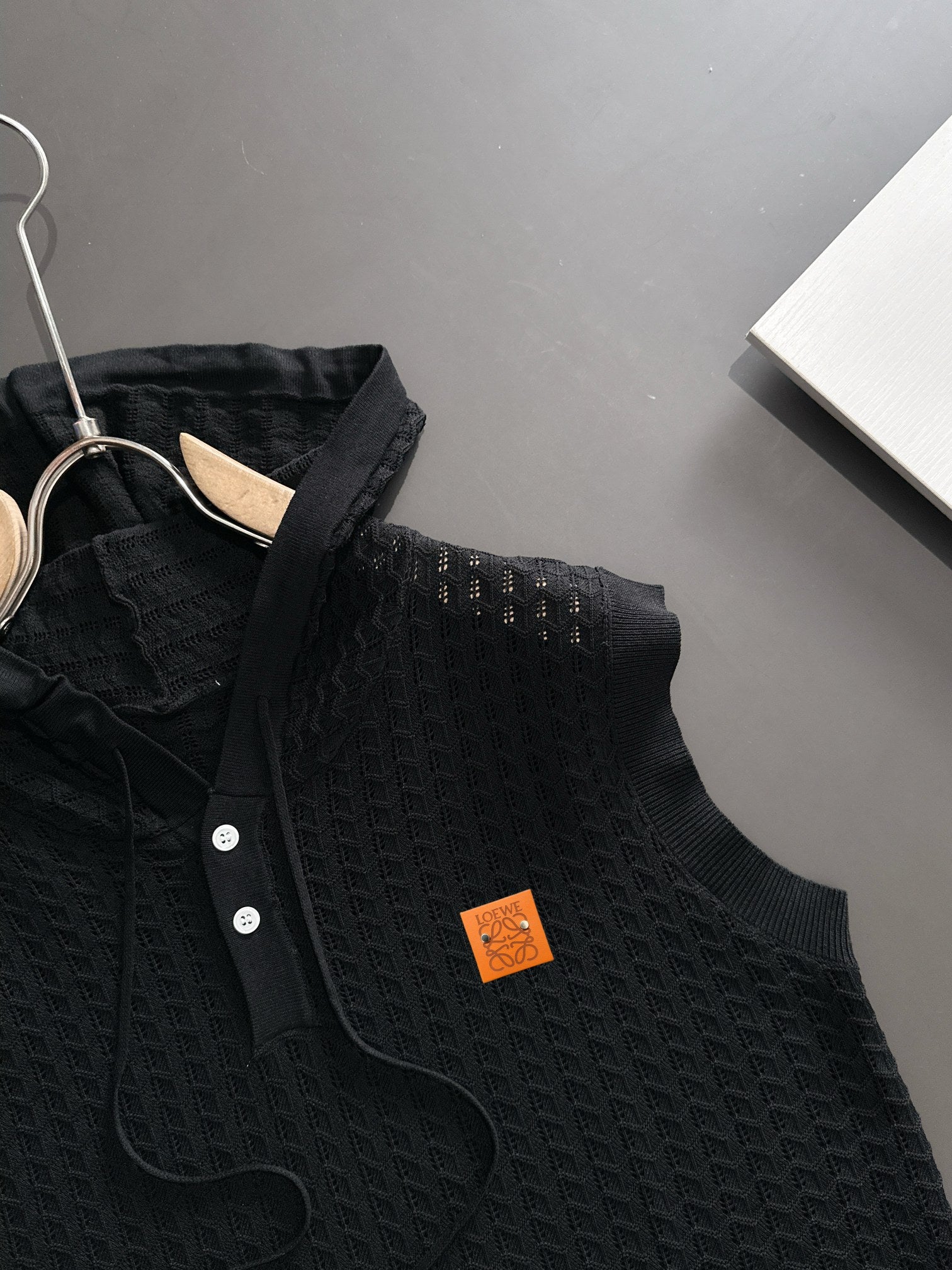 LuxluxHouse Best Quality Clothes T-shirt Loewe