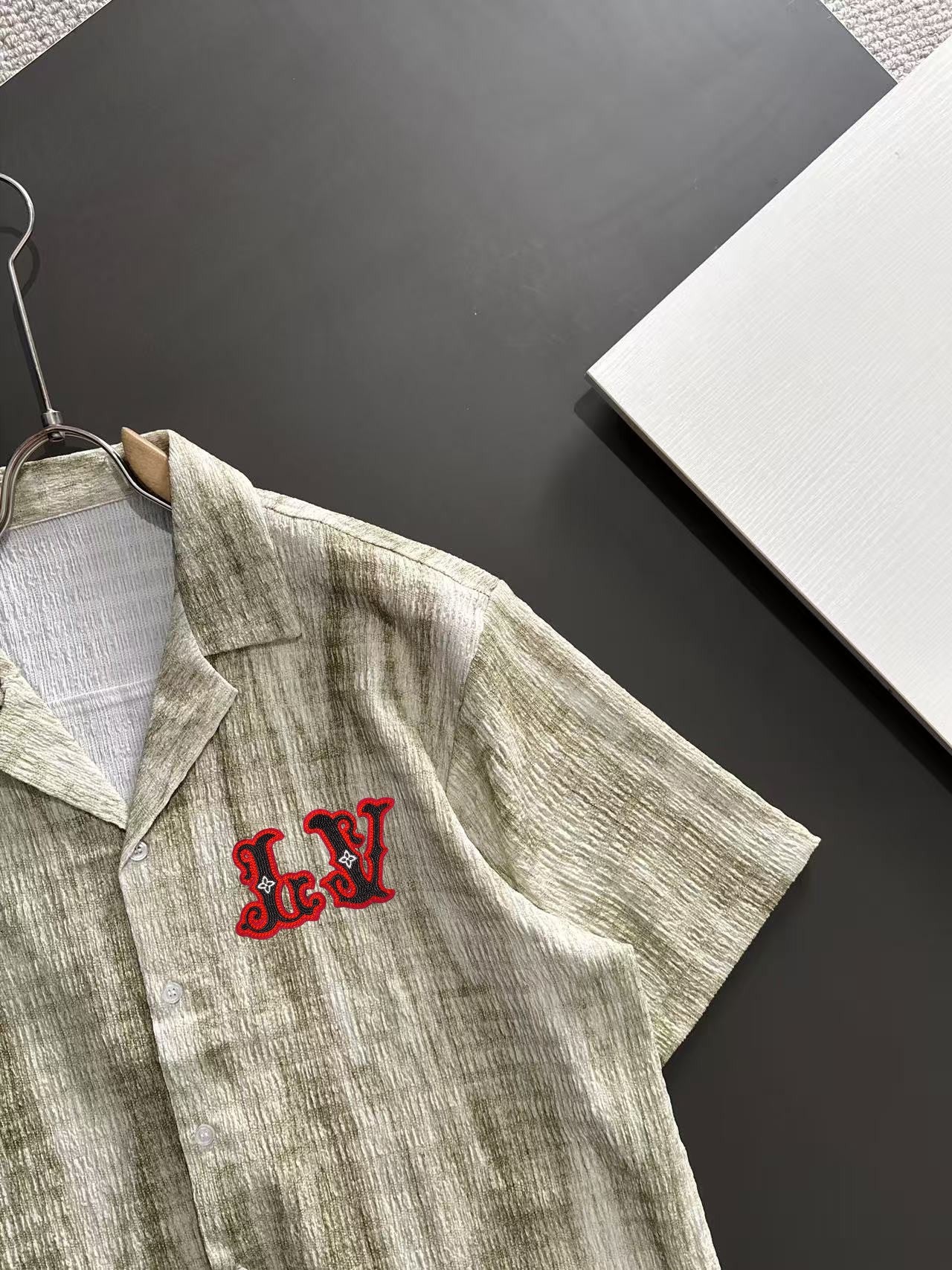 LuxluxHouse Best Quality Clothes Shirts&Polo Louis Vuitton